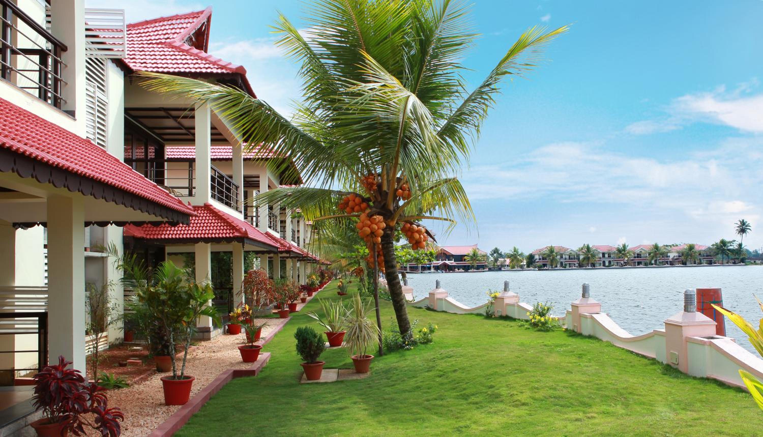 Sterling Lake Palace Alleppey Sterling Lake Palace Alleppey
