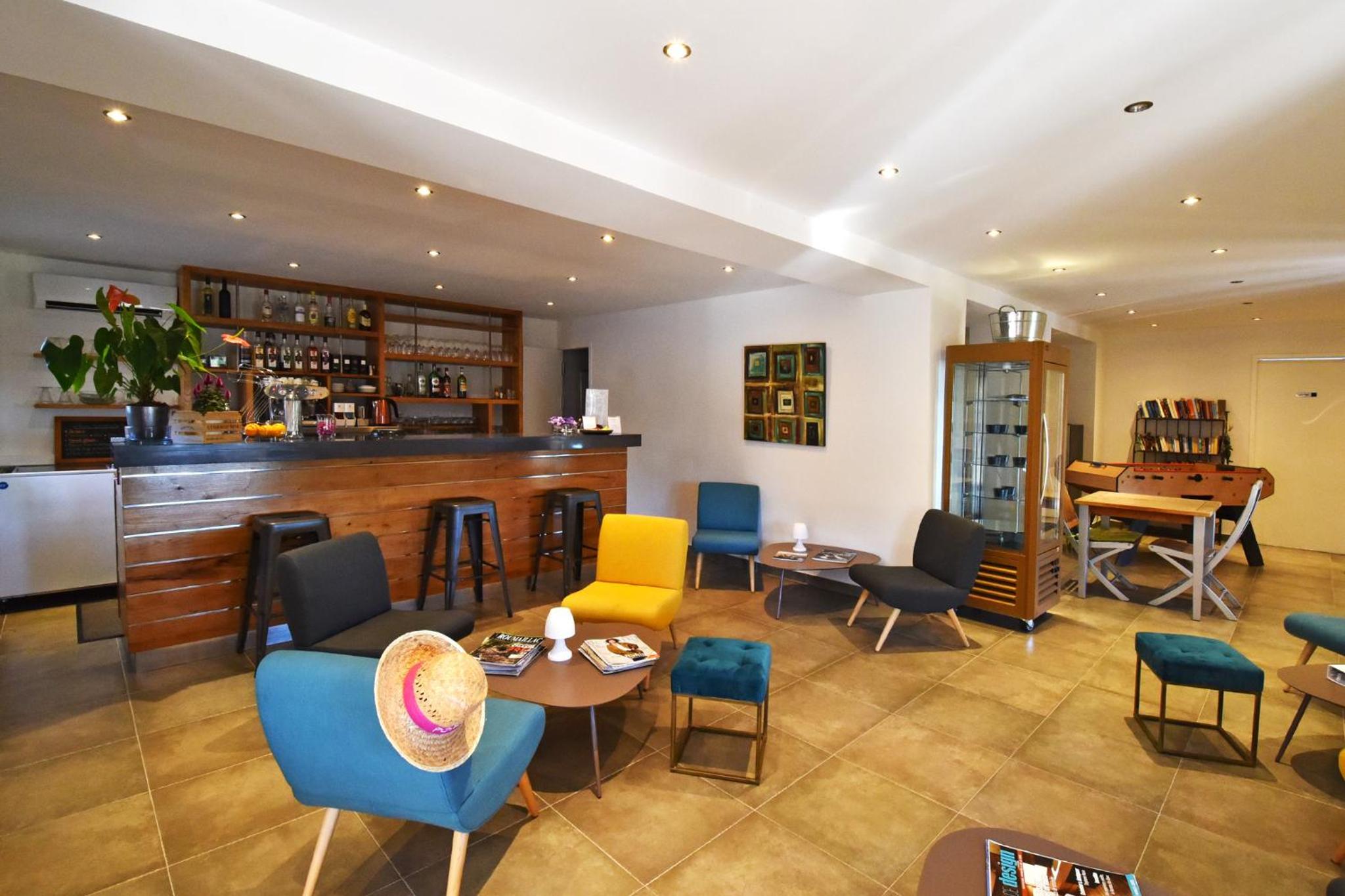 lounge