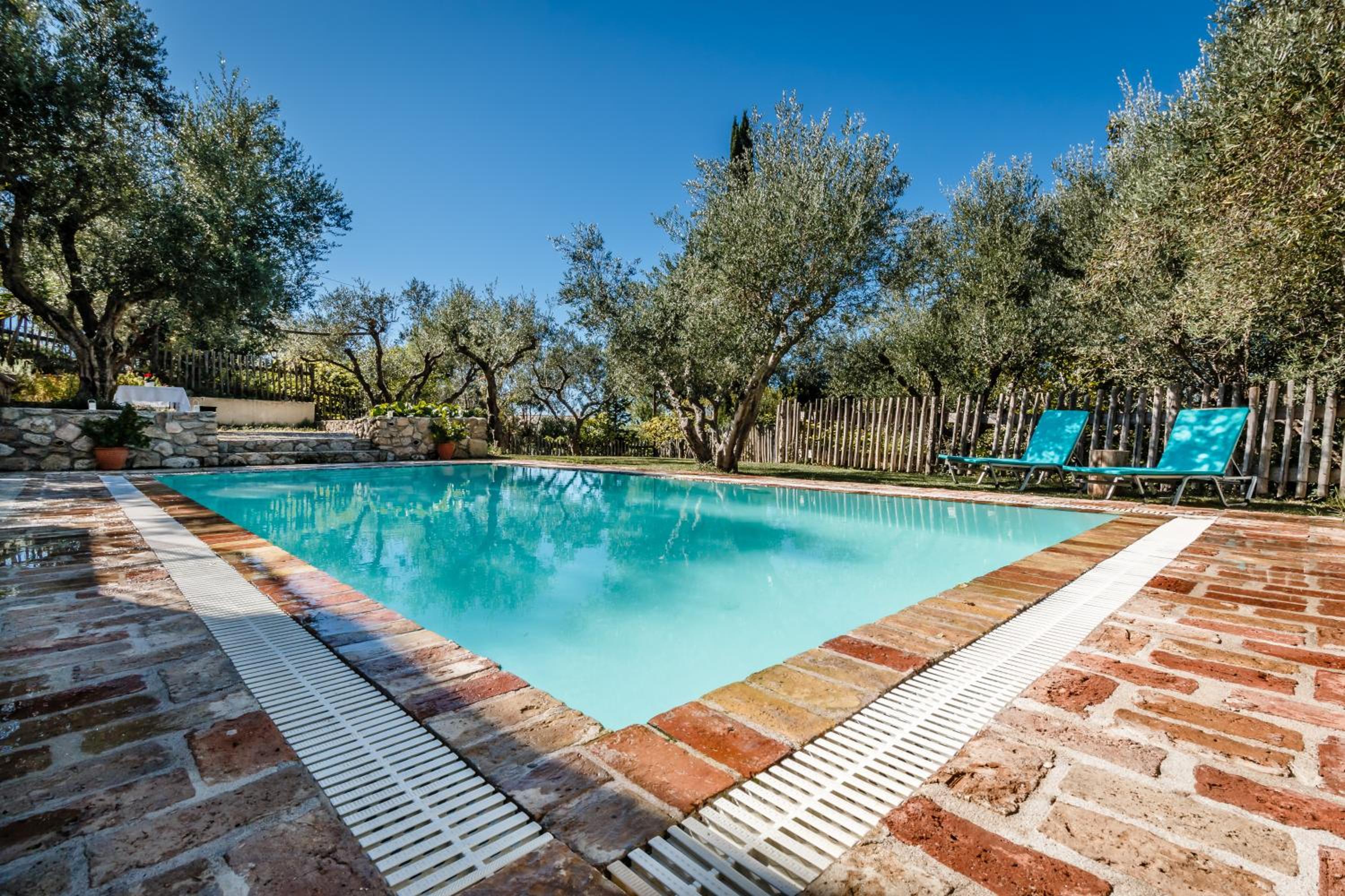 Mastrogiannis villa Dafne