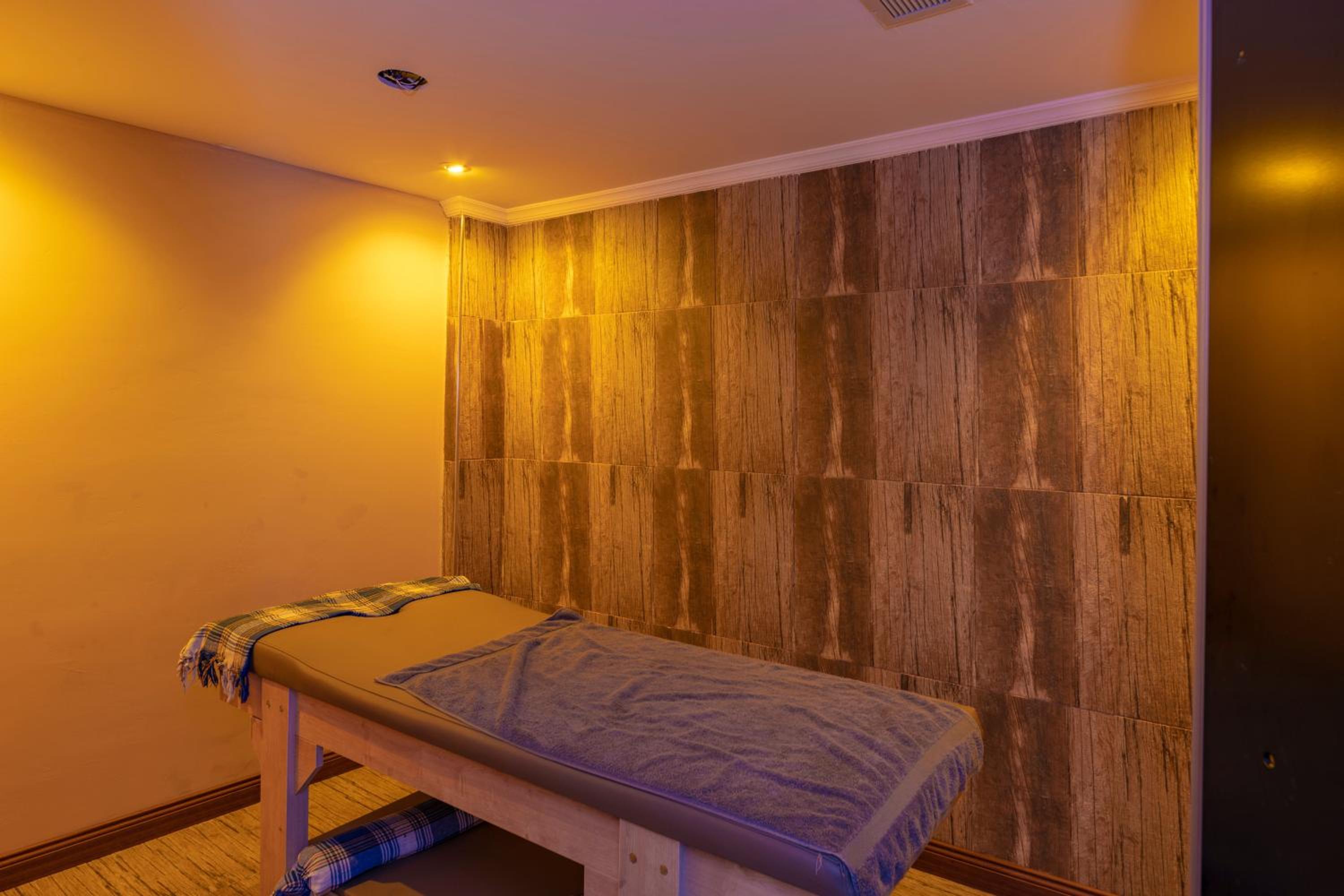 Vision Deluxe Otel - Image 46