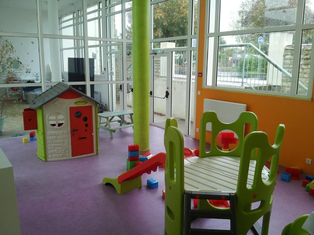 Photo 19