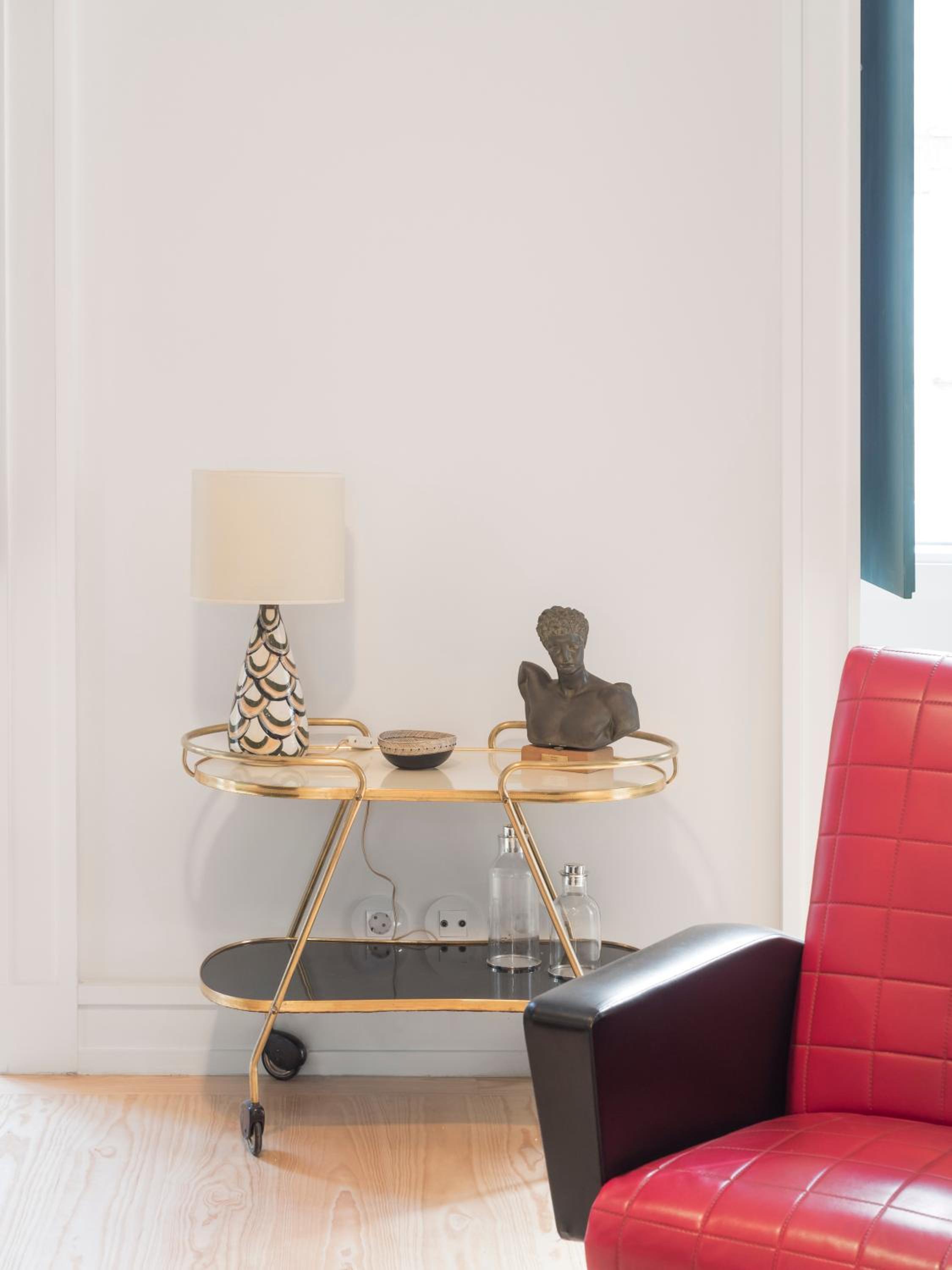 Awarded 3 bedrooms upscale flat@Chiado Bairro Alto view 5