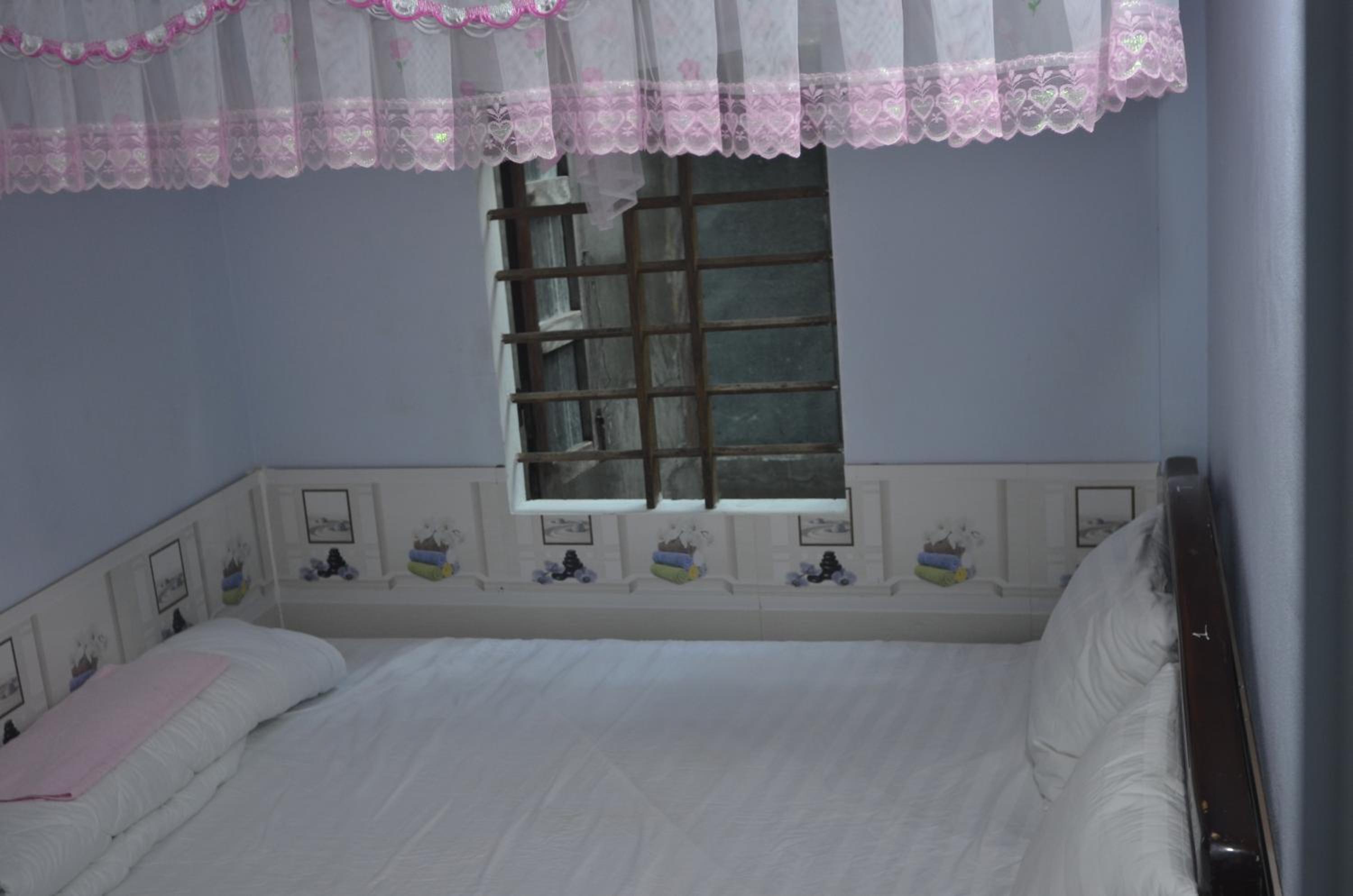Bai Huong homestay