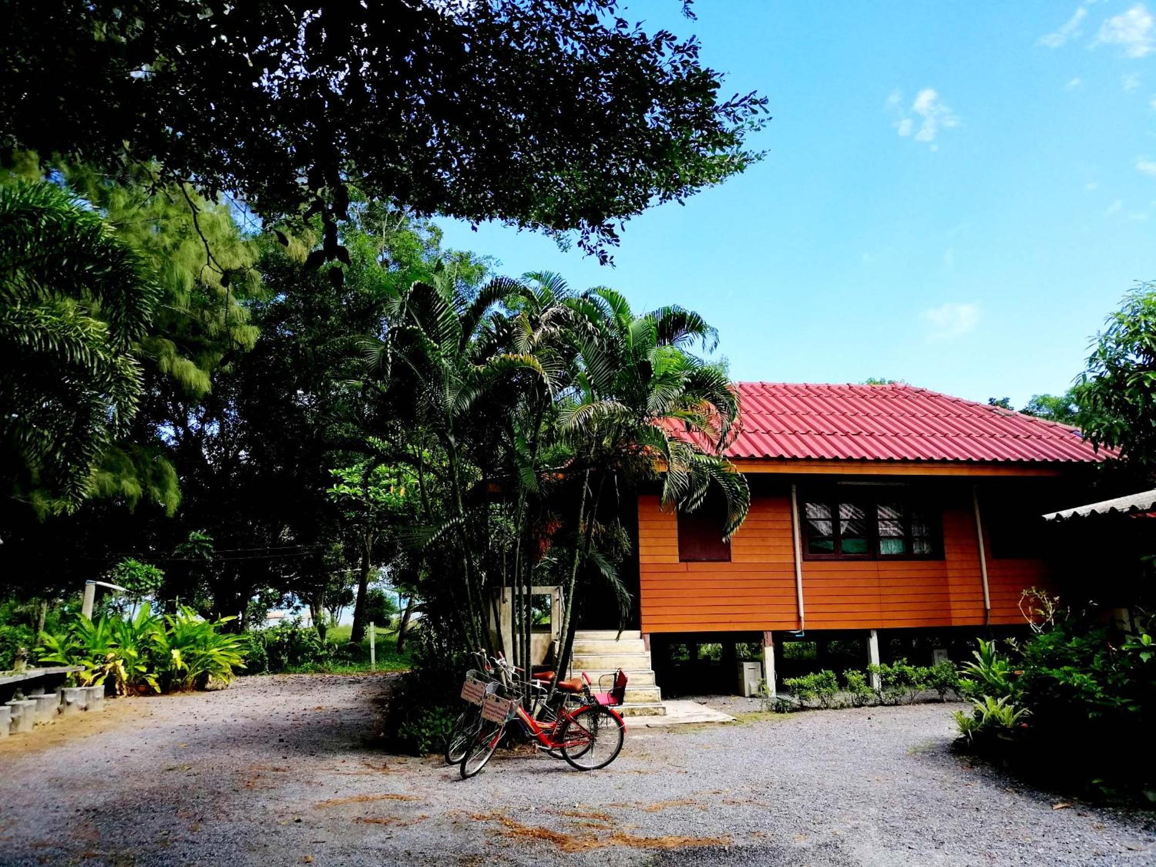 บ้านสนมณีโฮมสเตย์ Bansonmanee Homestay