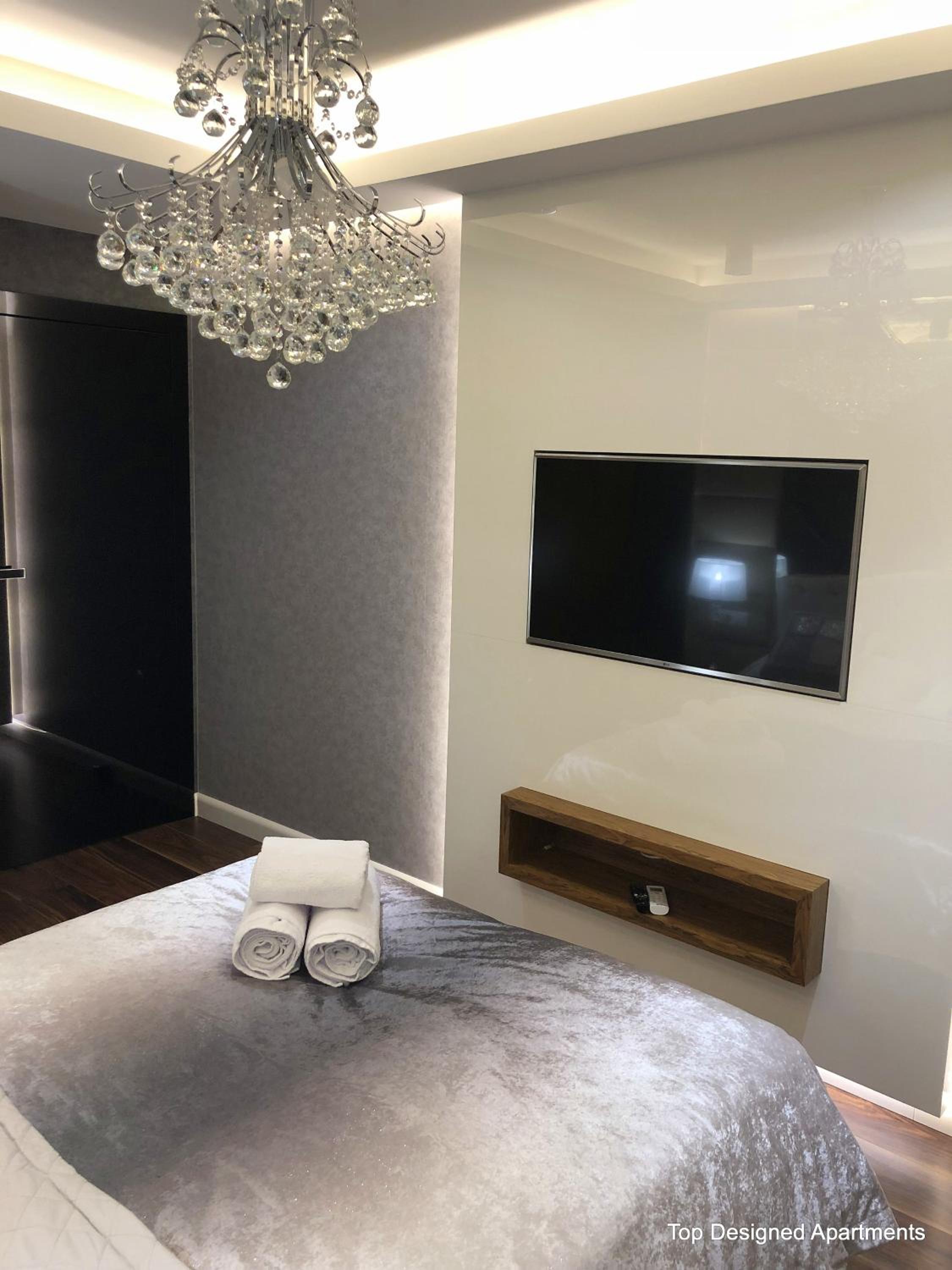 Top Designed Apartments view 5