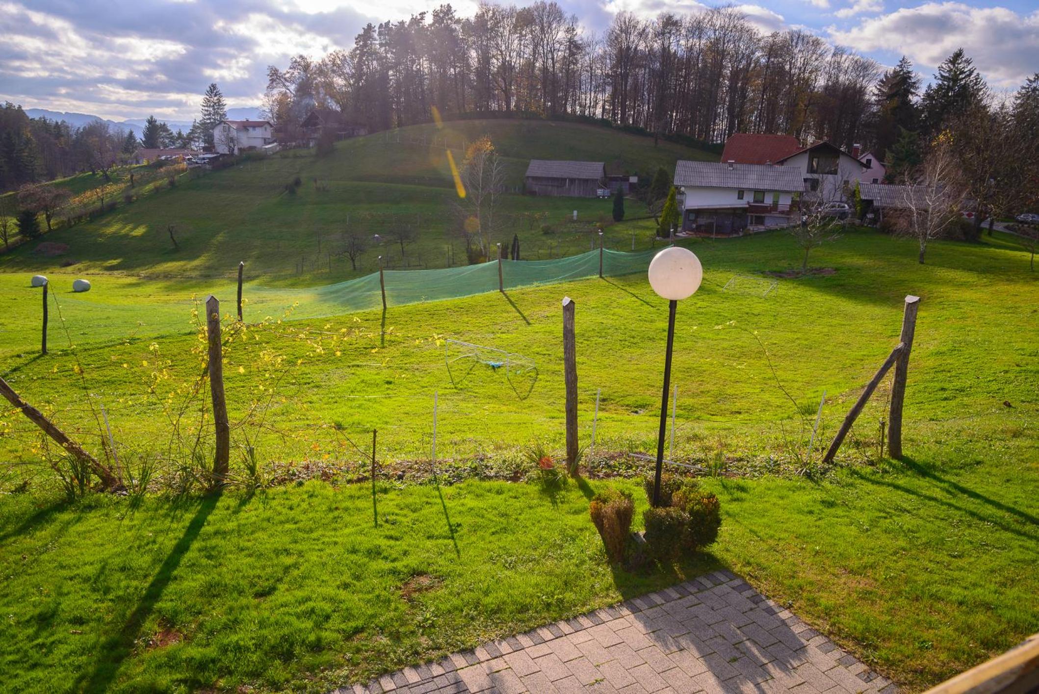 Photo 40