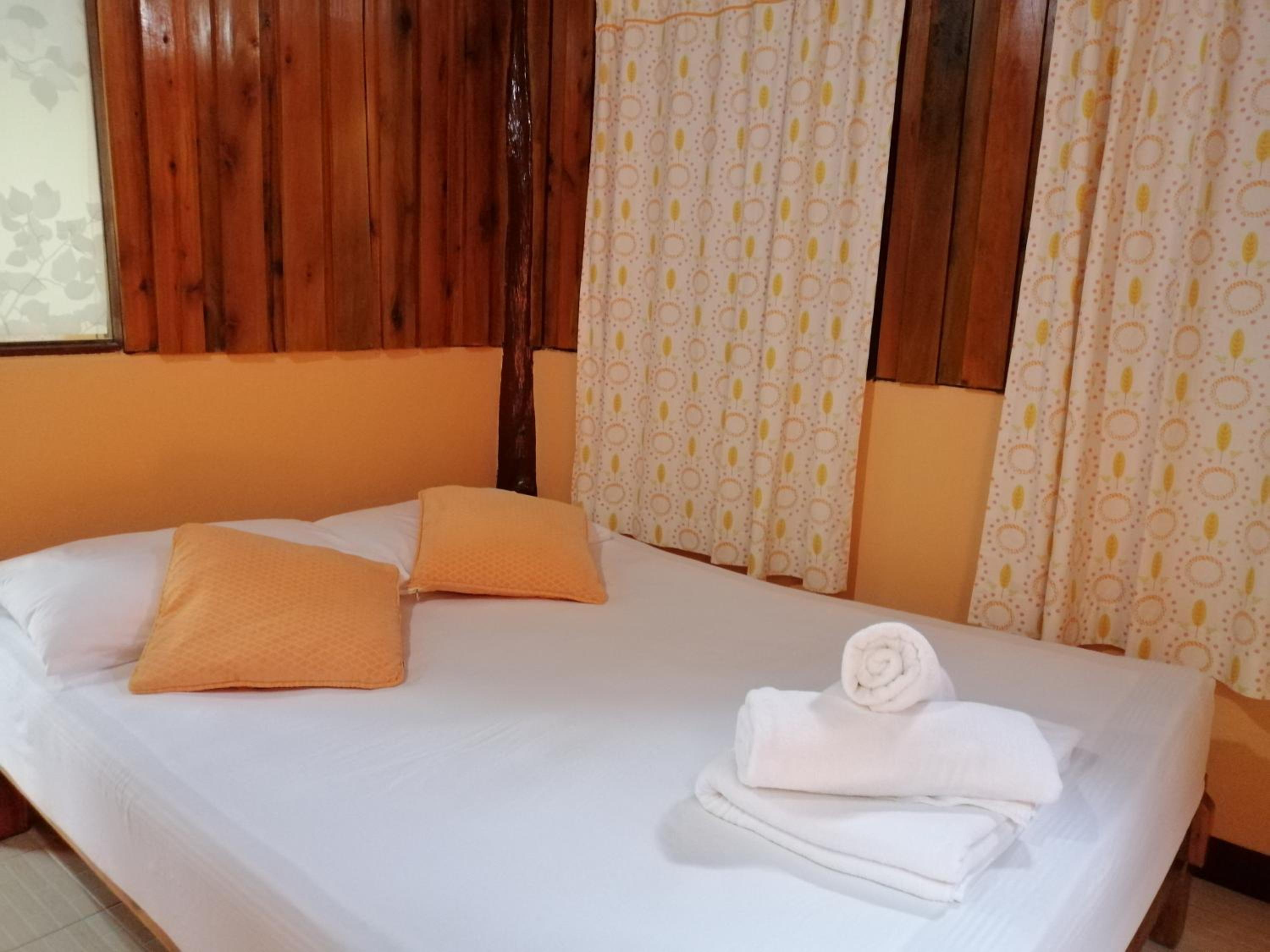 บ้านสนมณีโฮมสเตย์ Bansonmanee Homestay
