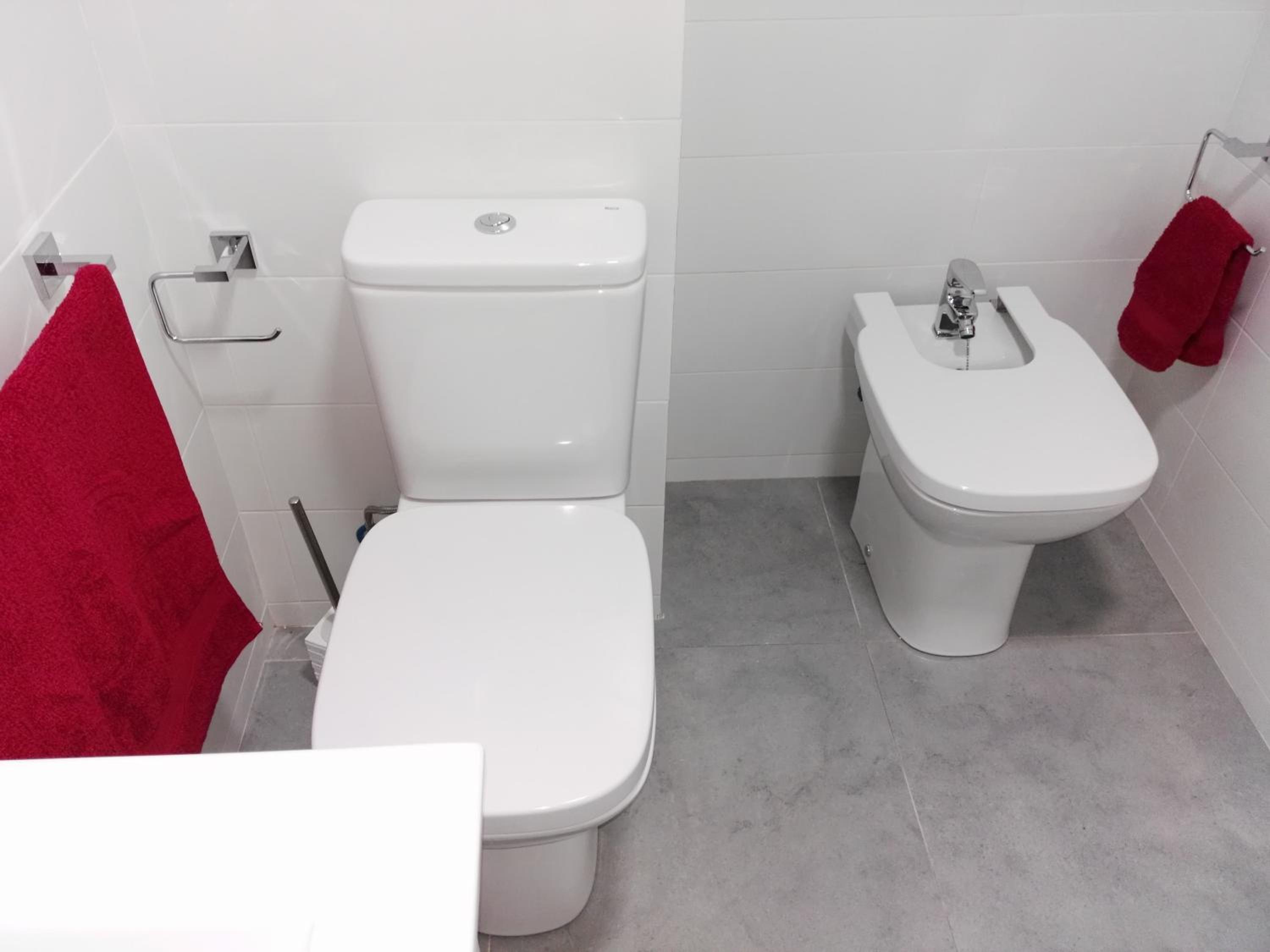 PRECIOSO APARTAMENTO EN PRIMERA LINEA DE MAR view 4