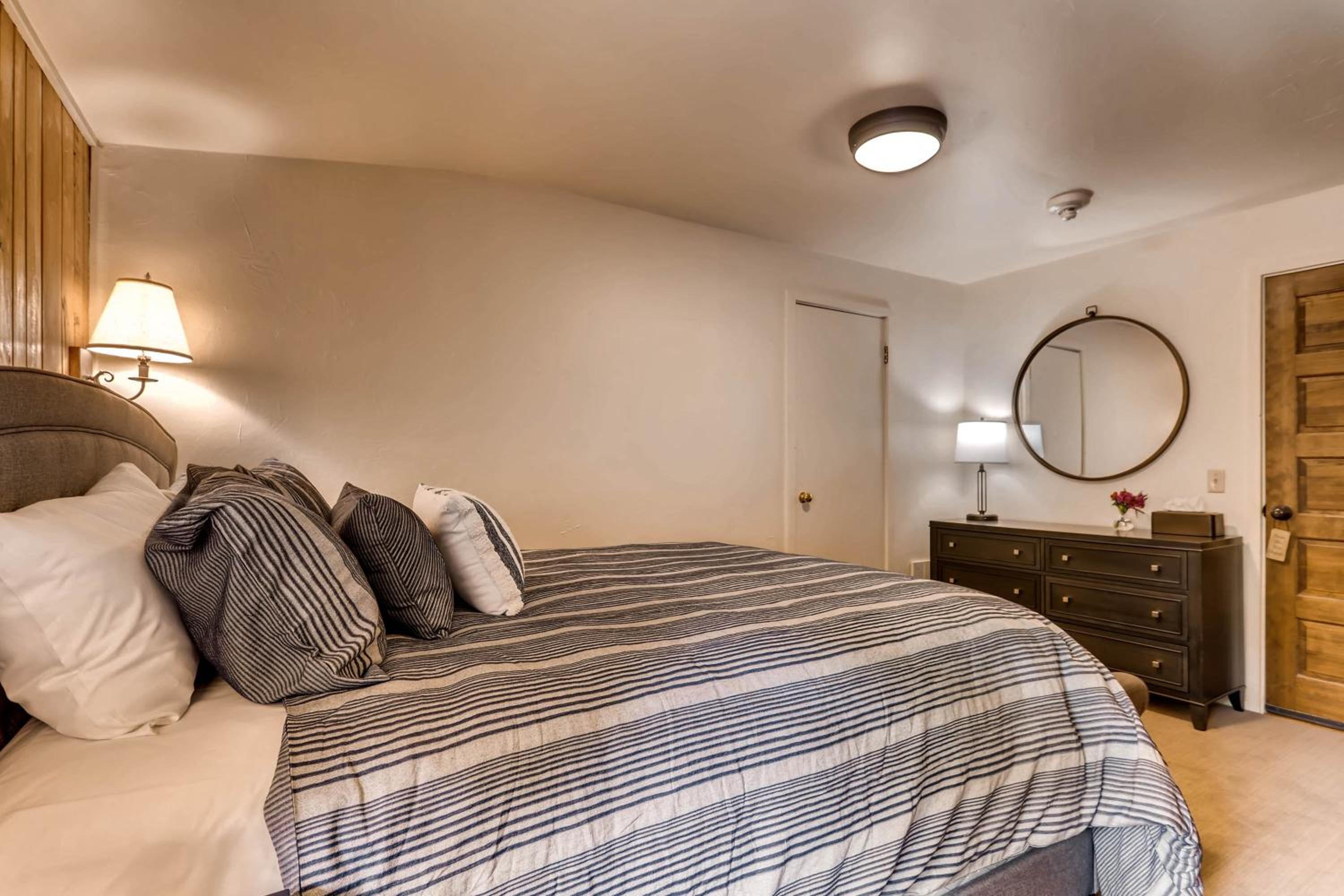 Summit County Vacations - Ski Tip Lodge by Keystone Resort - Property Image 10