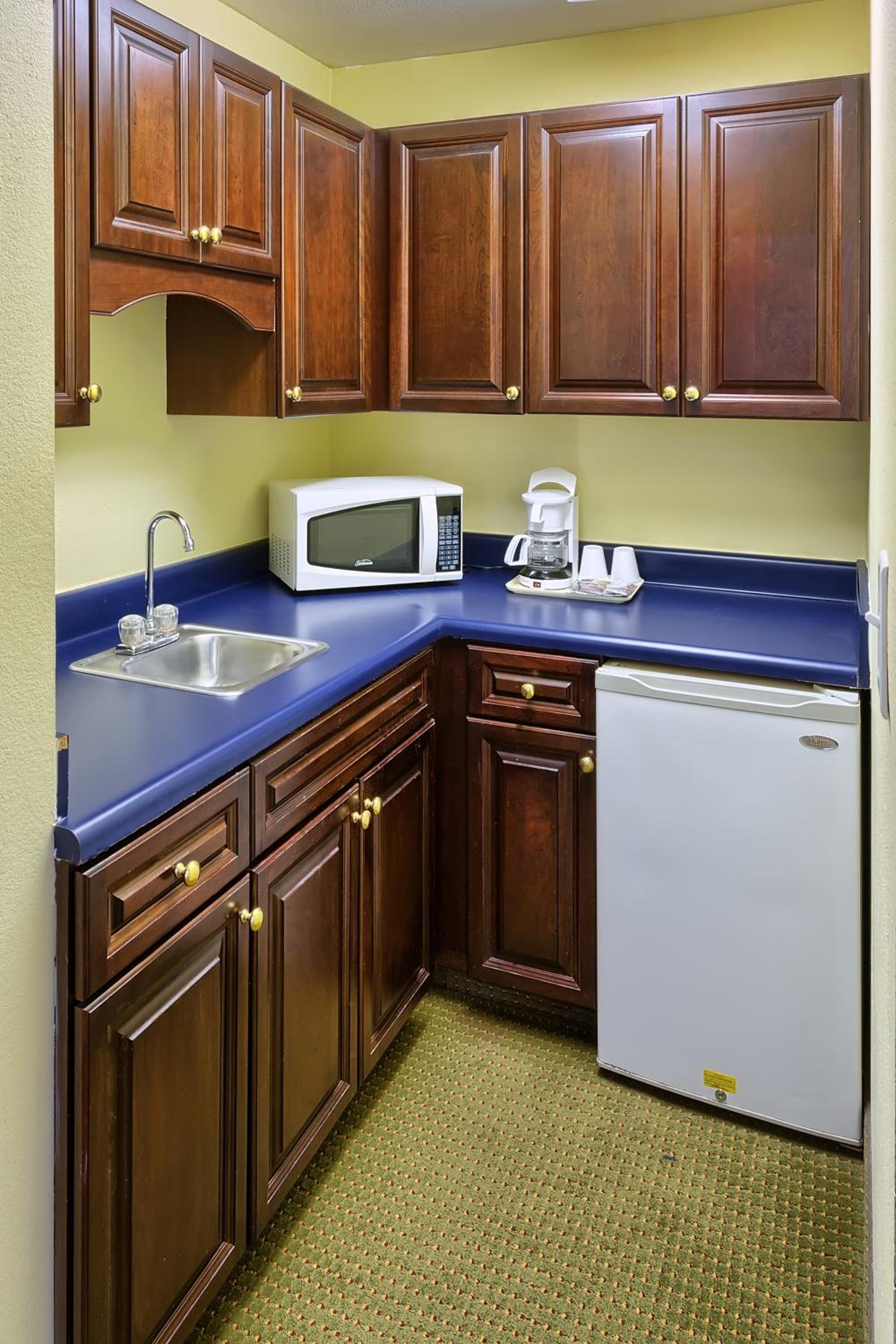 Country Hearth Inn of Knightdale