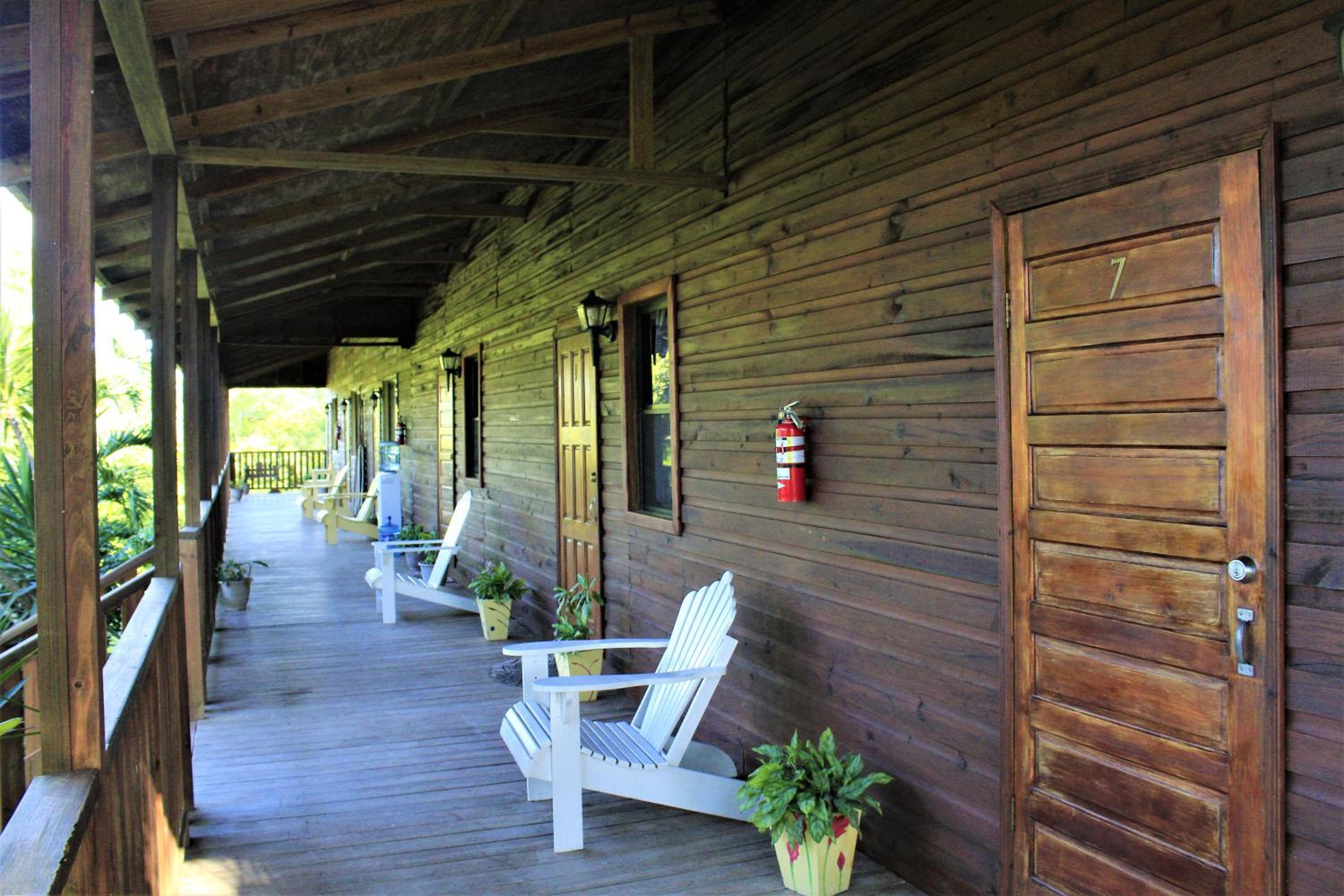 The Log Cab-Inn