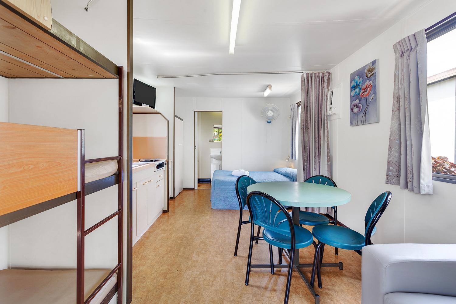 First City Caravilla - Image 4