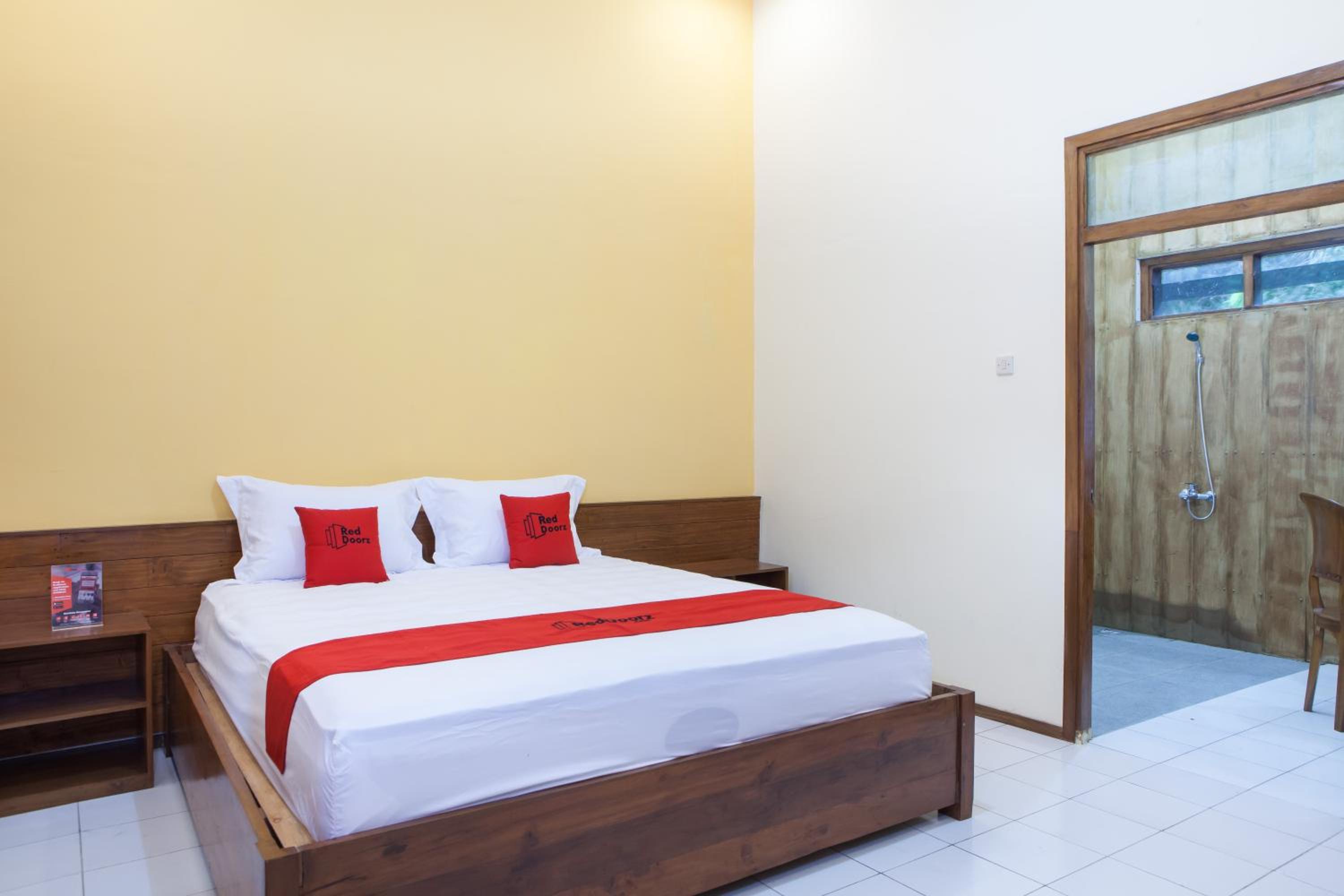 RedDoorz near Baluran National Park