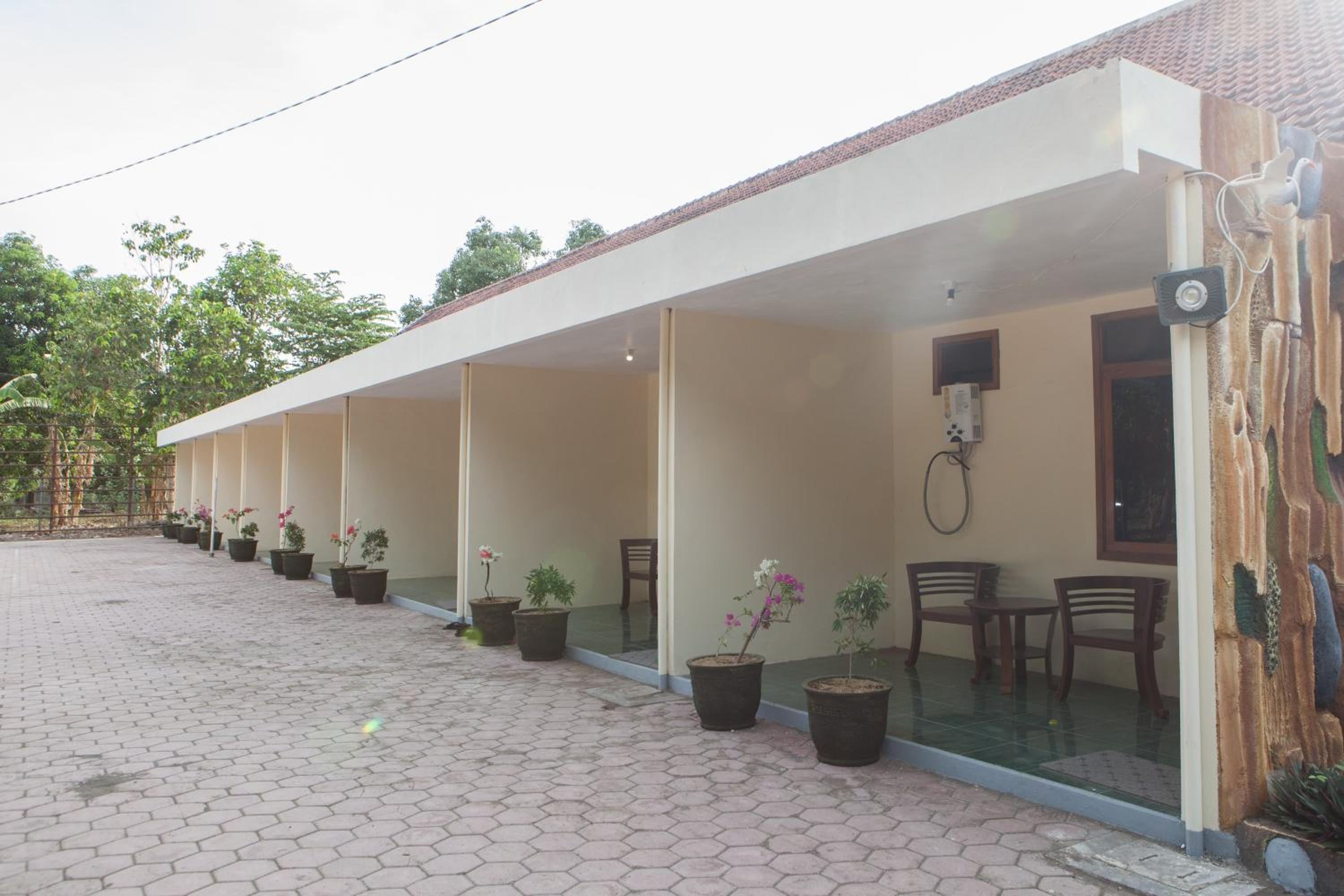 RedDoorz near Baluran National Park