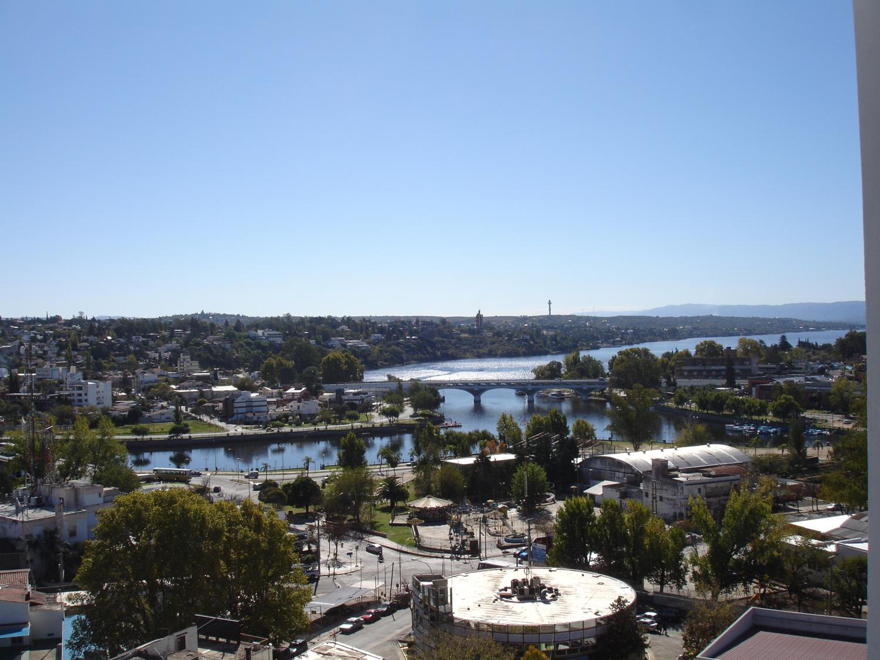 Amérian Carlos Paz