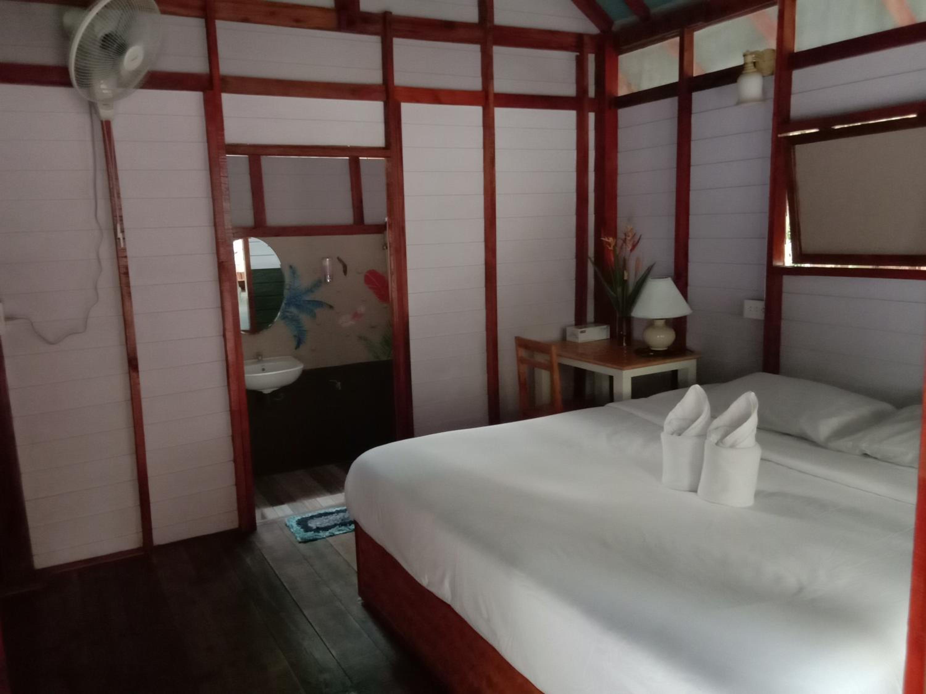 Lazy Hut
