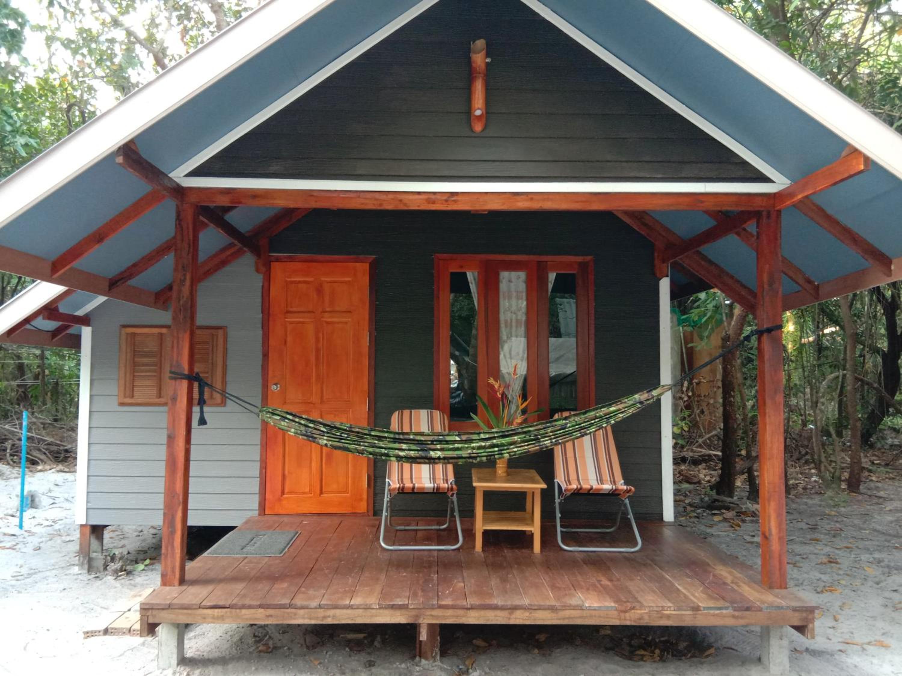 Lazy Hut