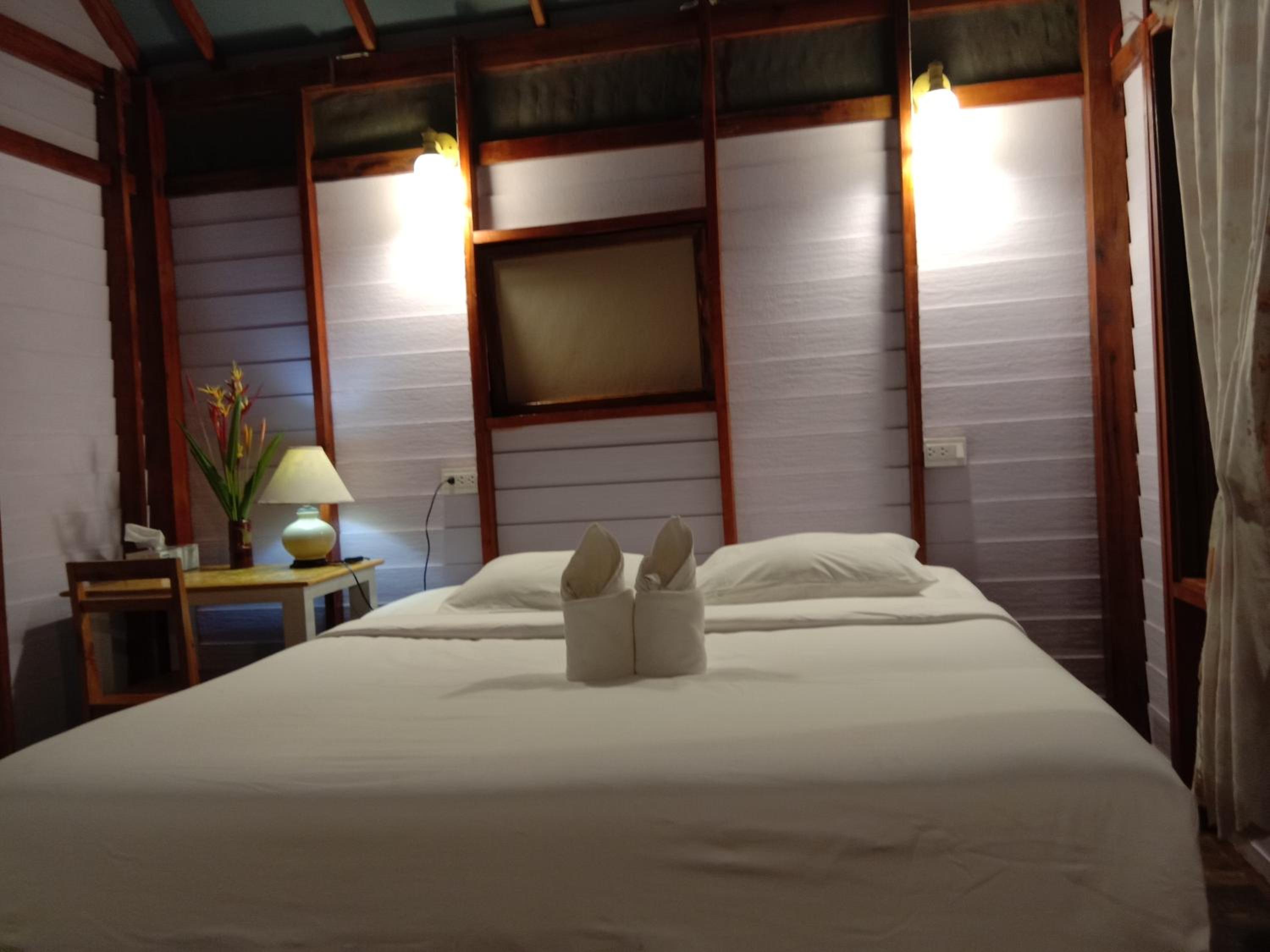 Lazy Hut