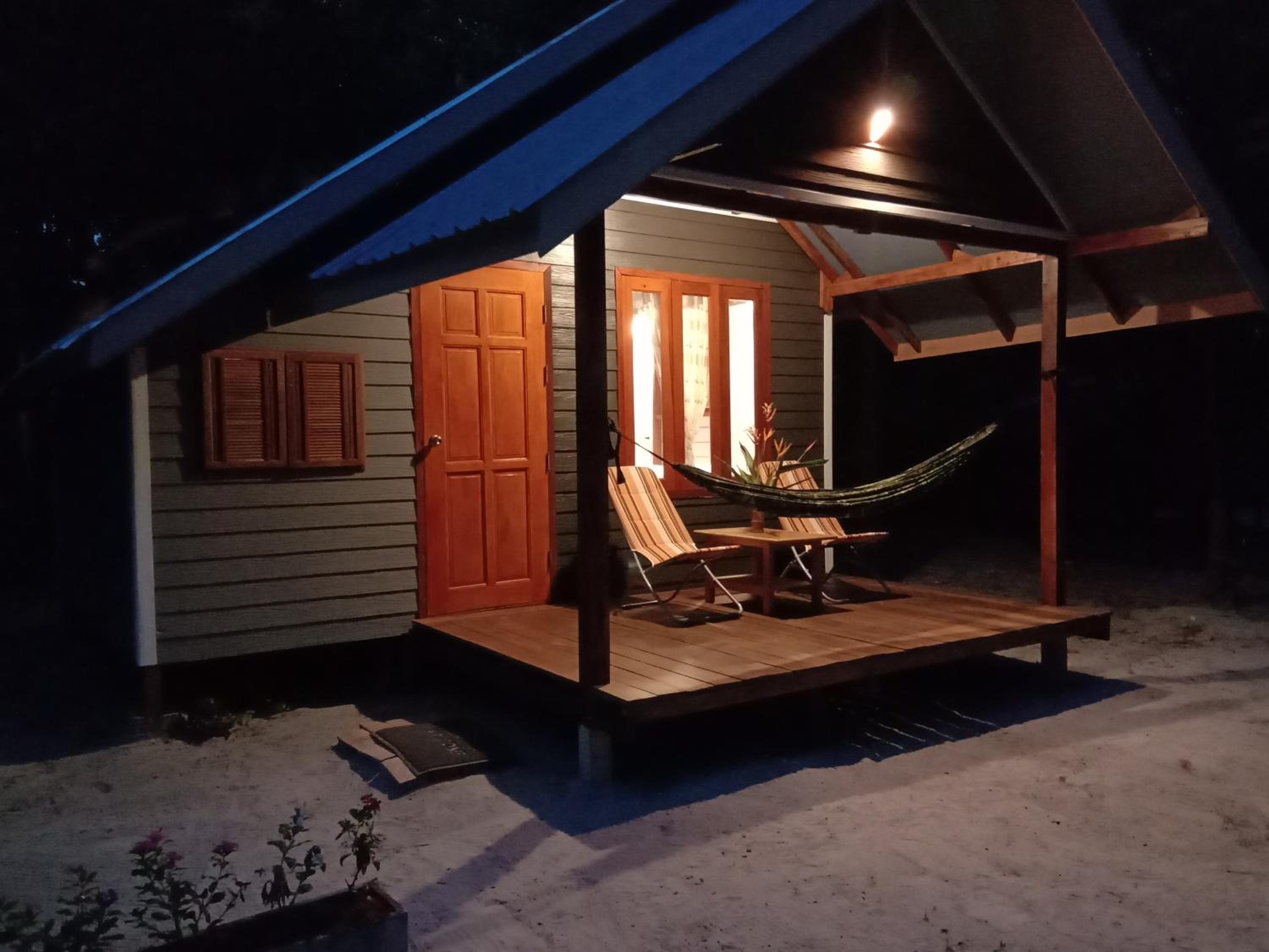 Lazy Hut