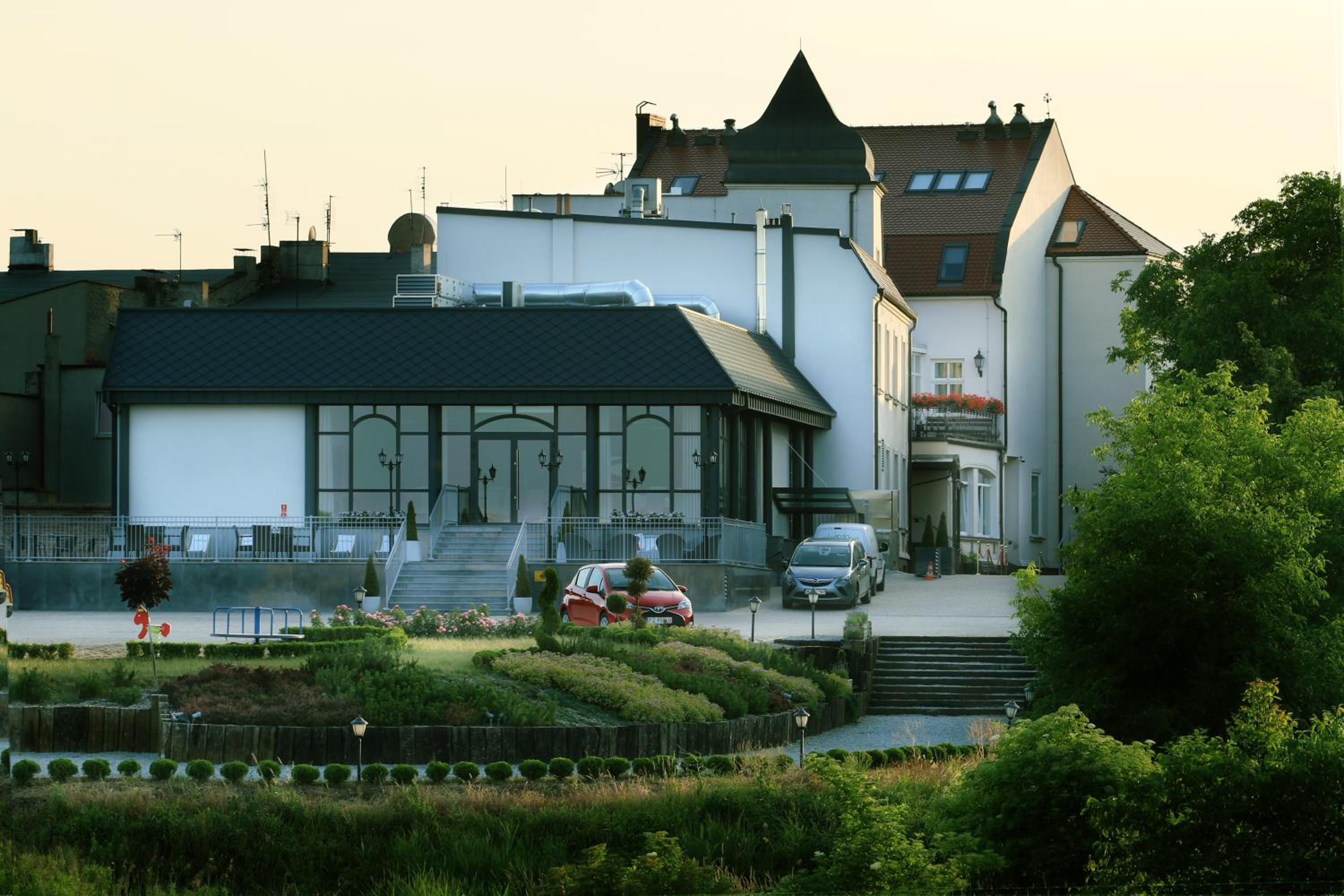 hotel building
