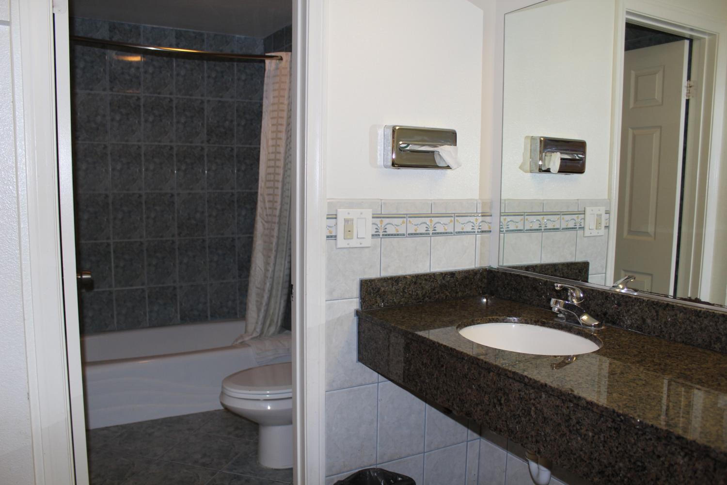 Best Whittier Inn