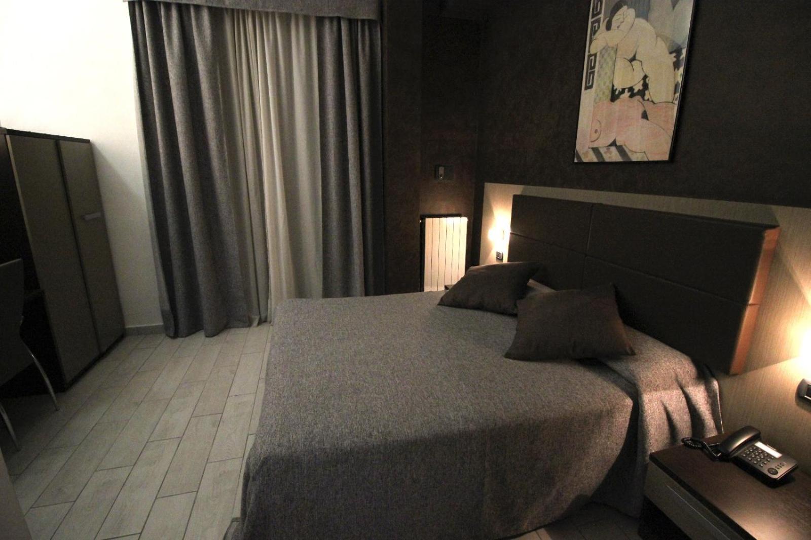Hotel Charter-2