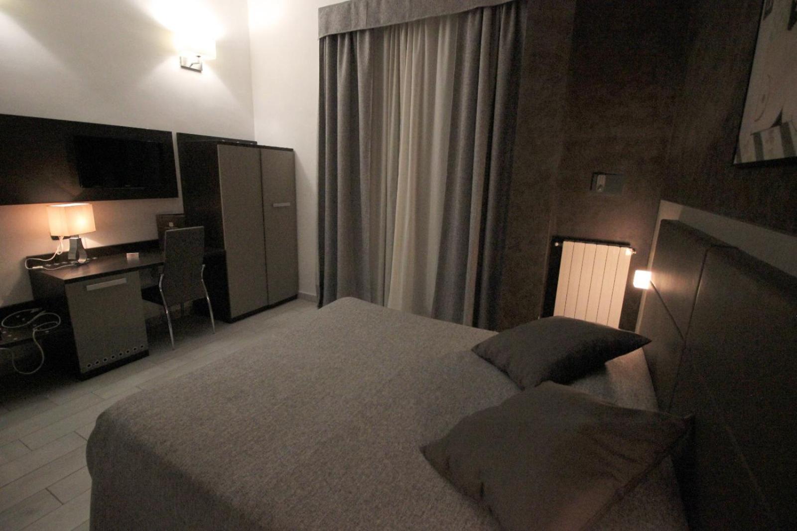 Hotel Charter-3