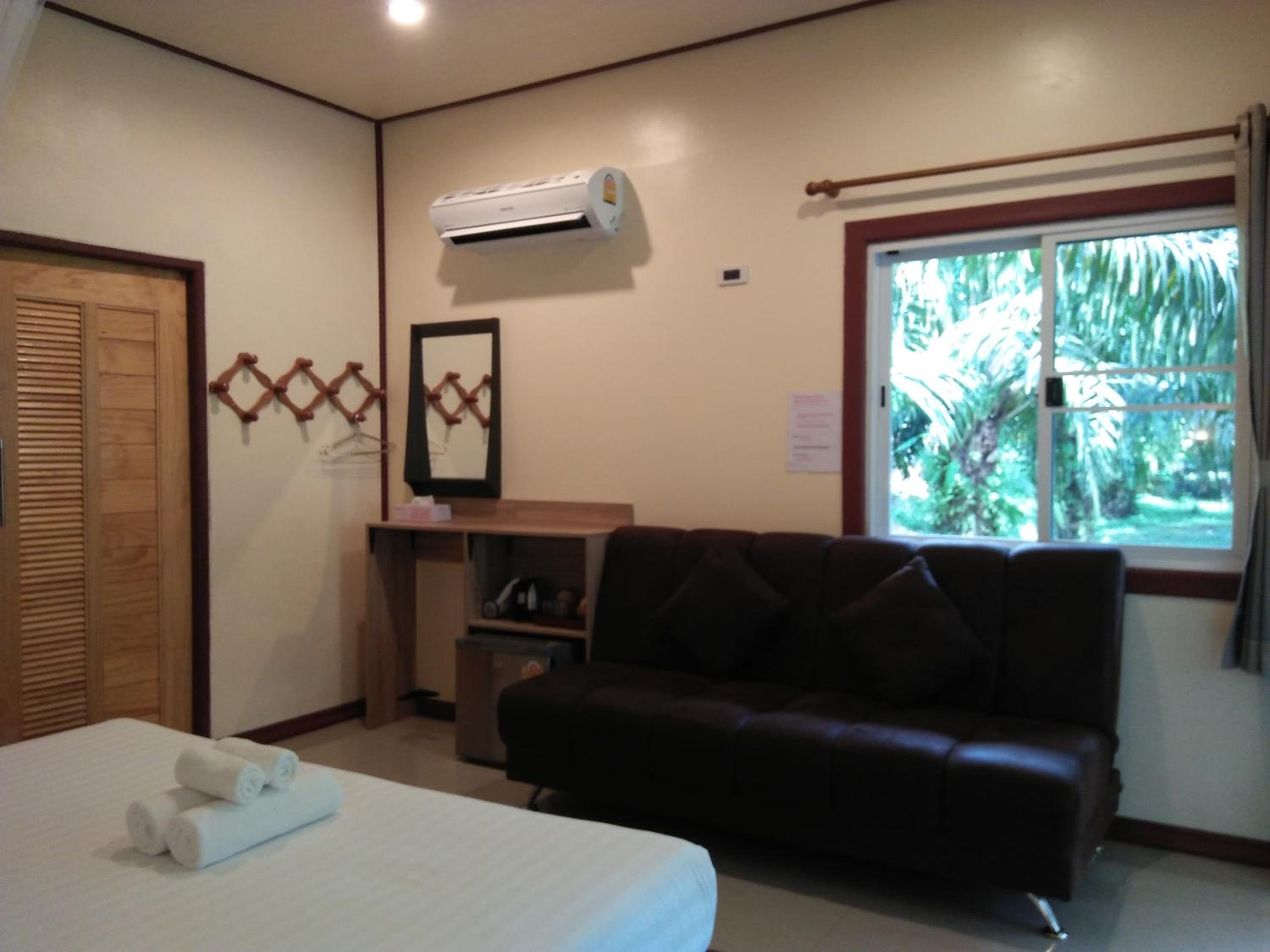 Khao Sok Palm Garden Resort