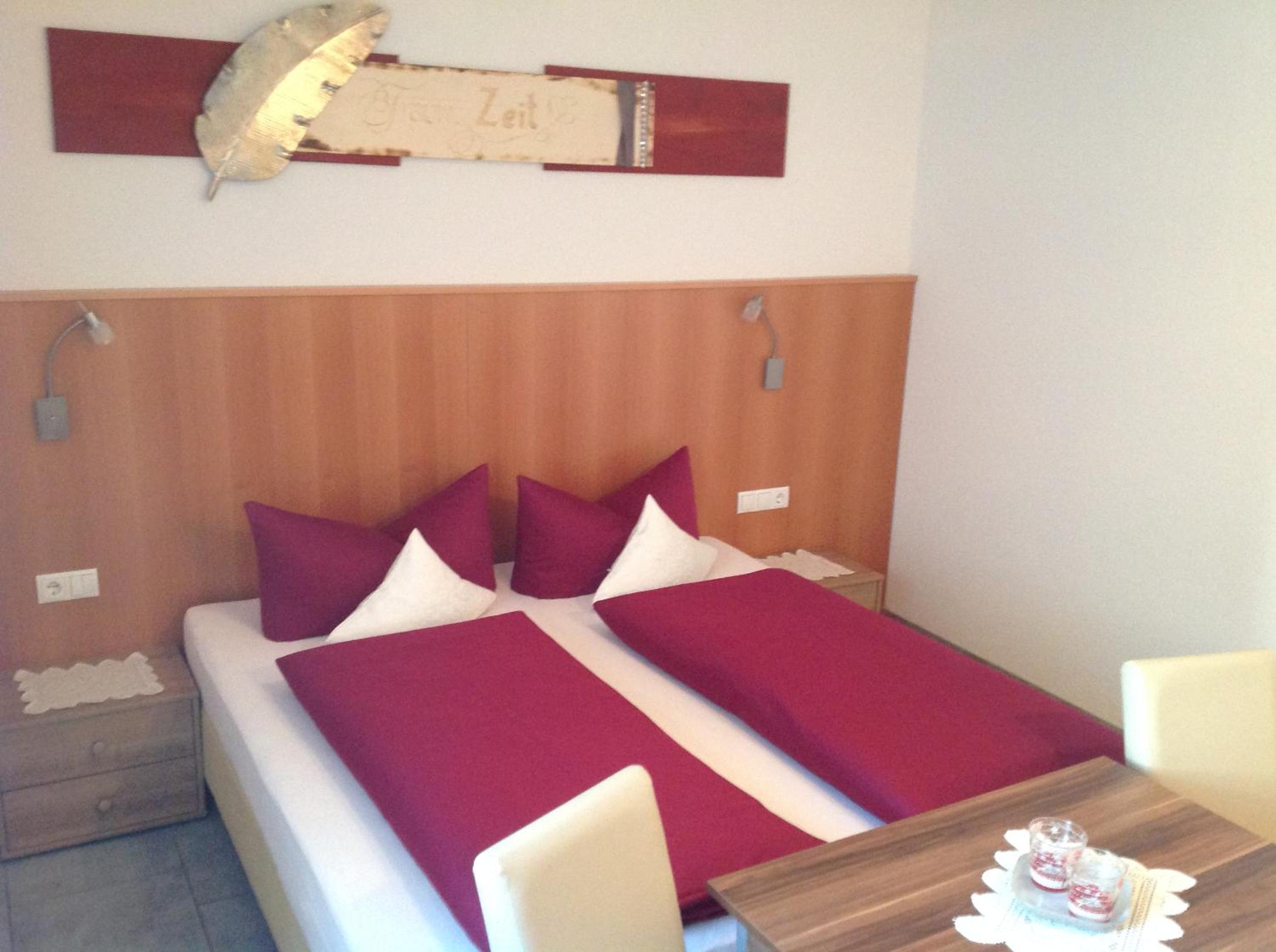 Apart Garni Lais
