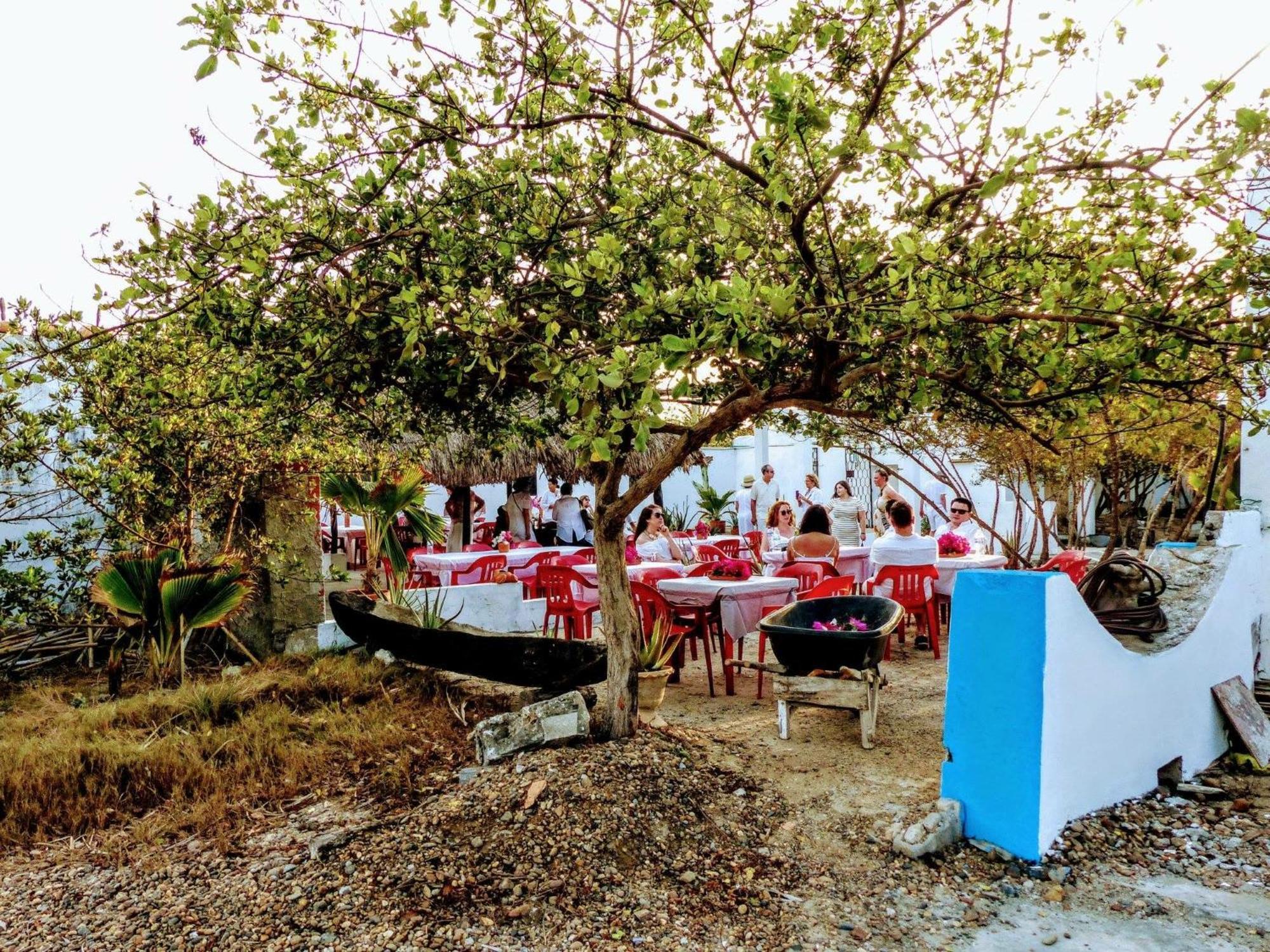 Galerazambahostal