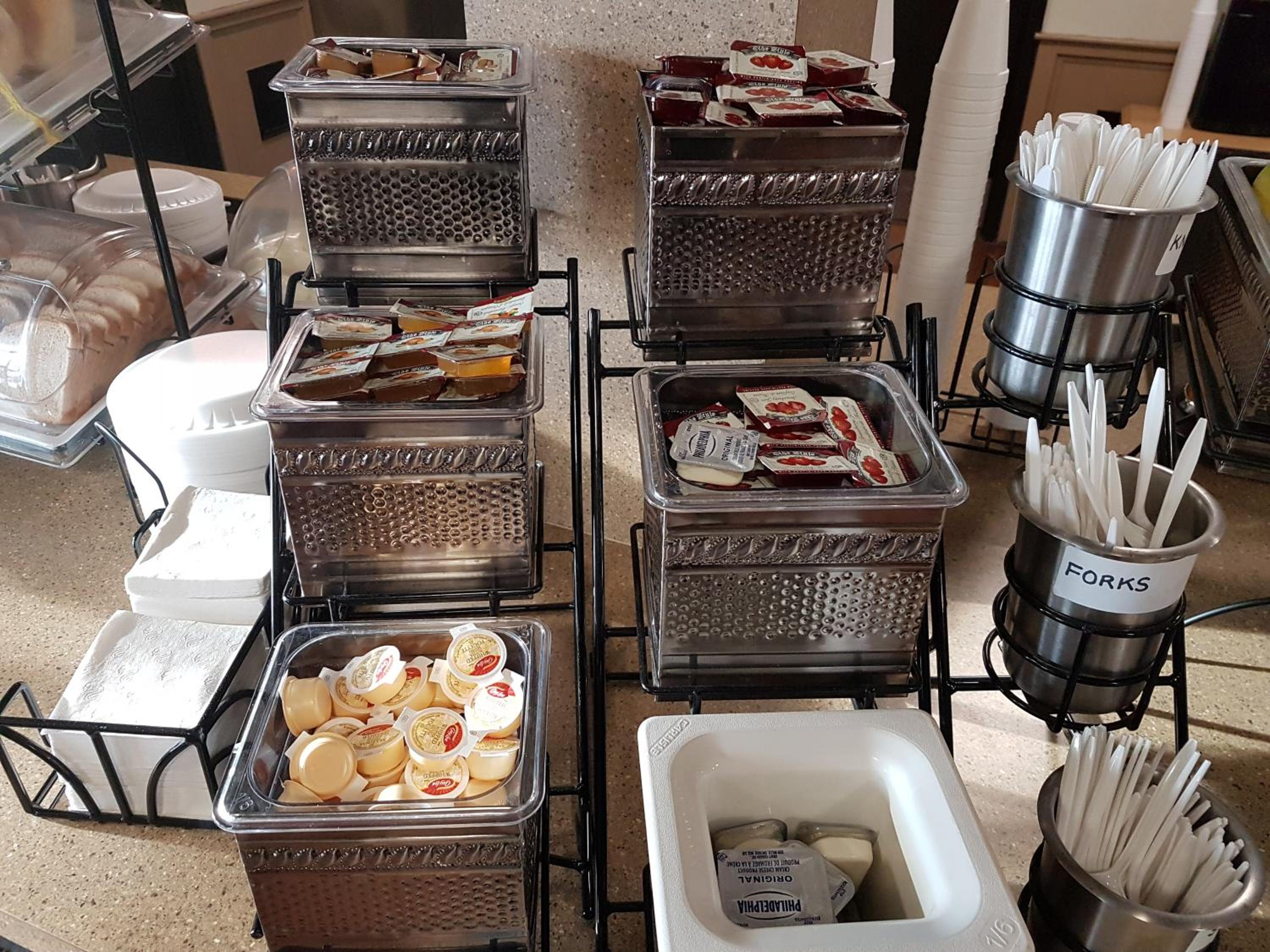 Brockville Vacations - Super 8 by Wyndham Brockville - Property Image 41