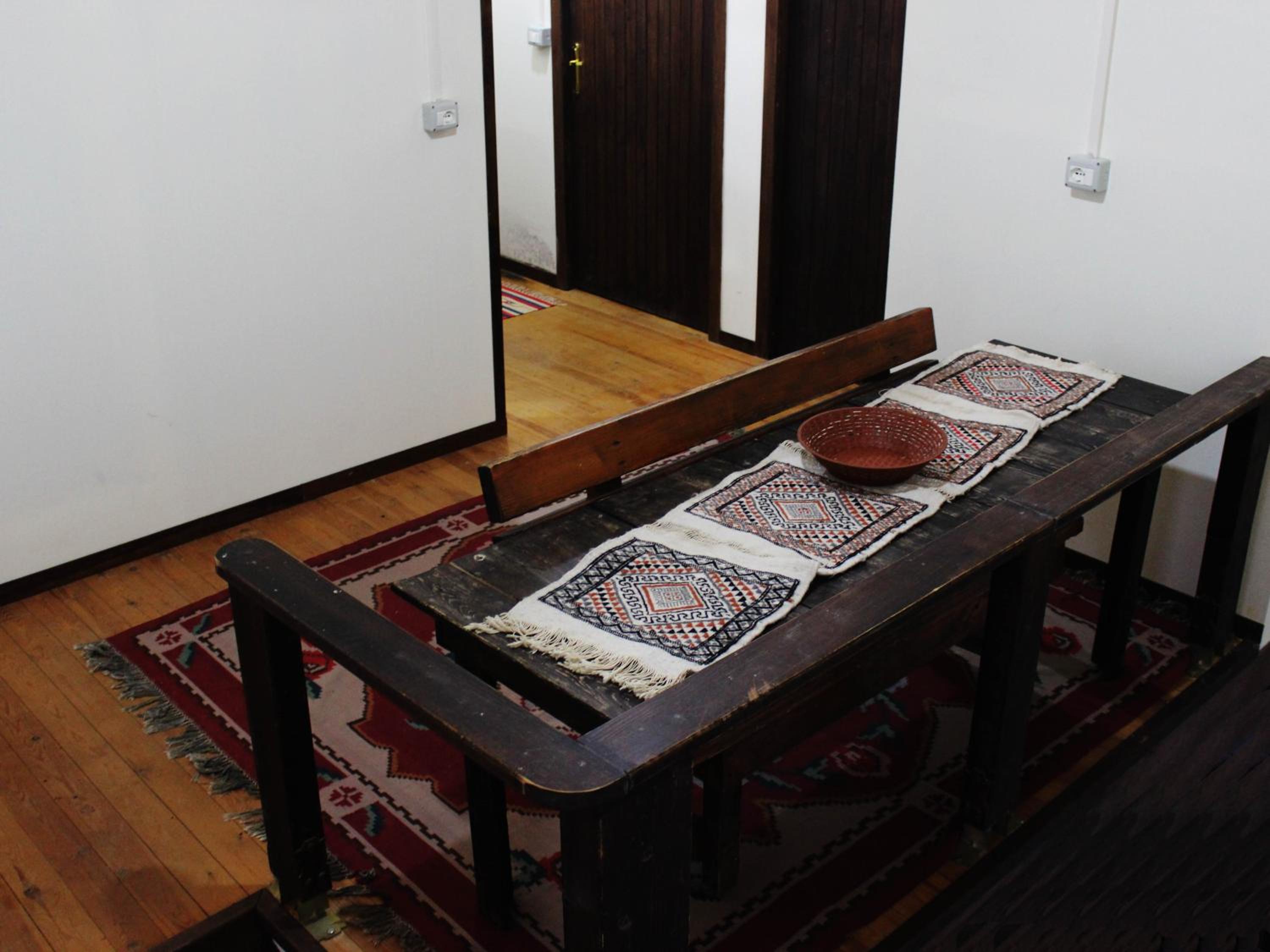 Quiet Villa Near Berat - Scenic Balcony & Garden