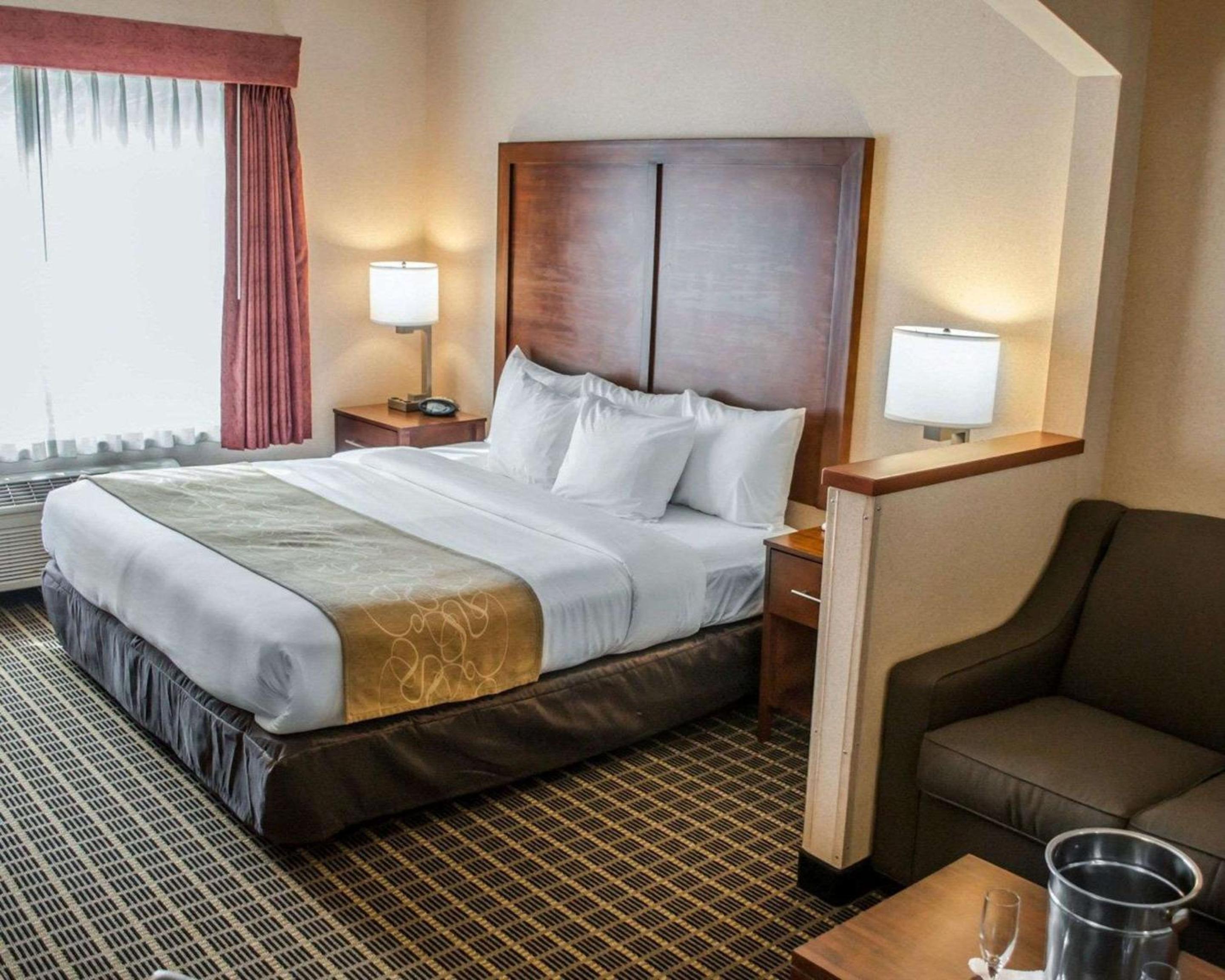 Portland Vacations - Comfort Suites Portland Southwest - Property Image 28