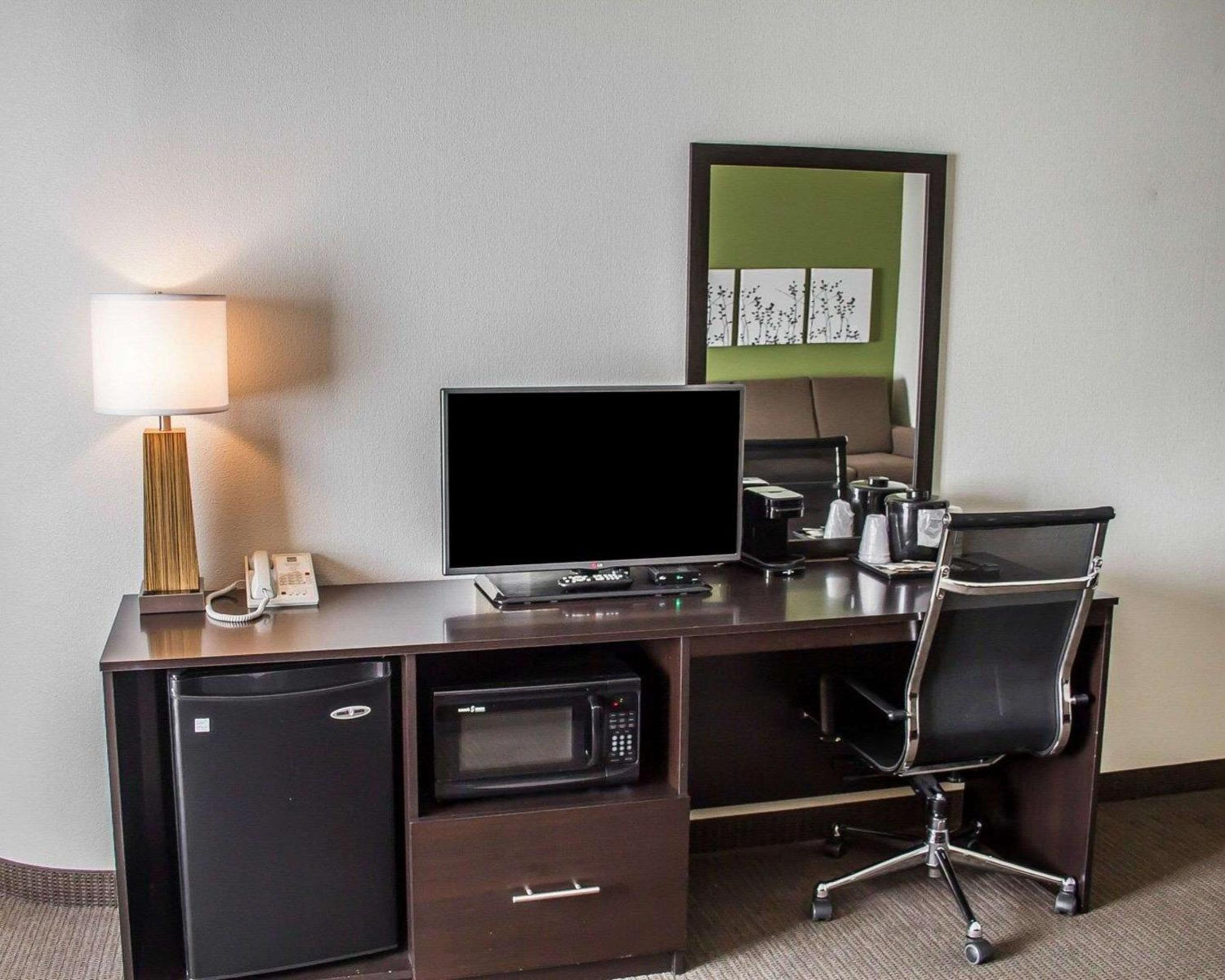 Roseburg Vacations - Sleep Inn  Suites Roseburg North Near Medical Center - Property Image 14