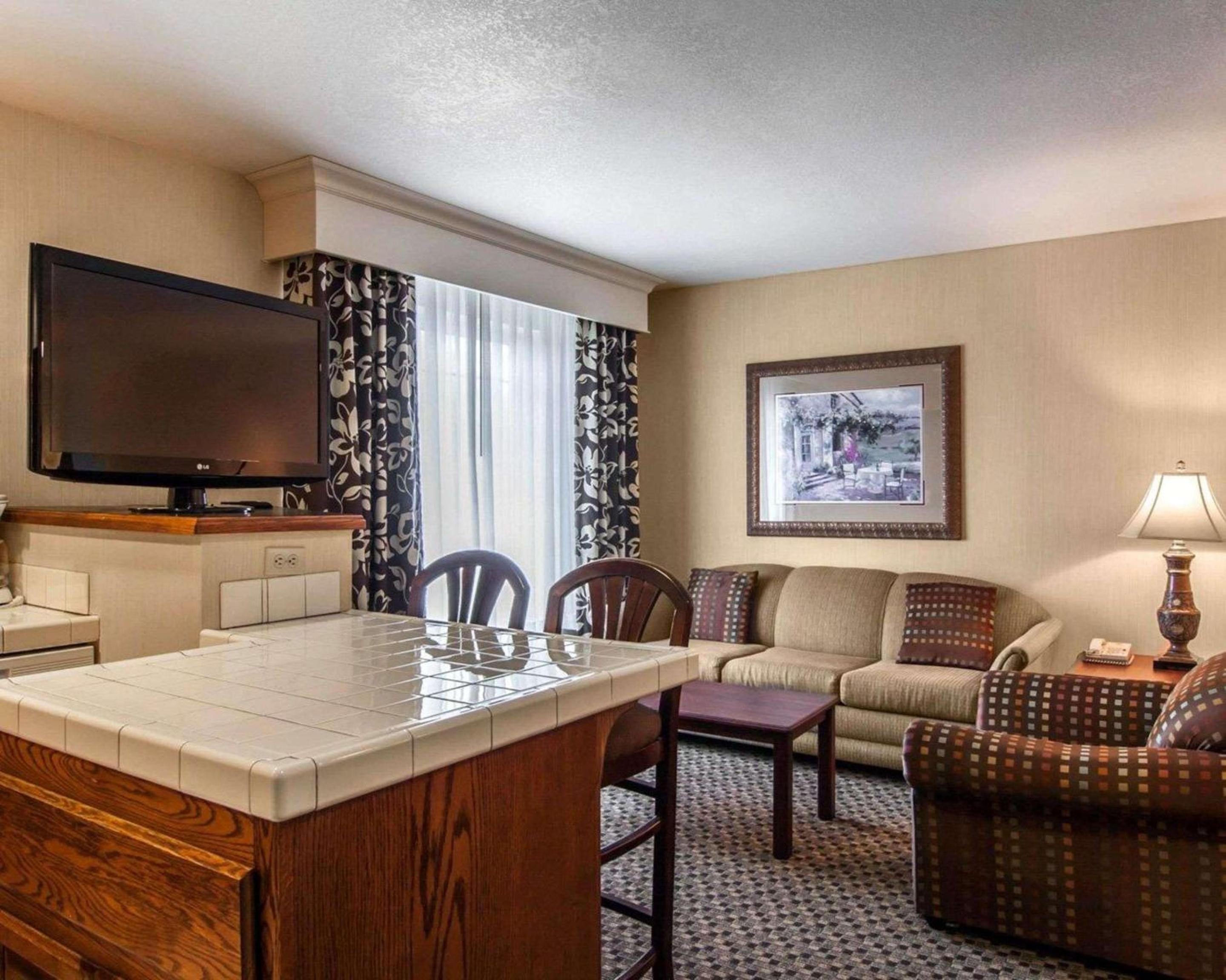 Corvallis Vacations - Comfort Suites - Property Image 53