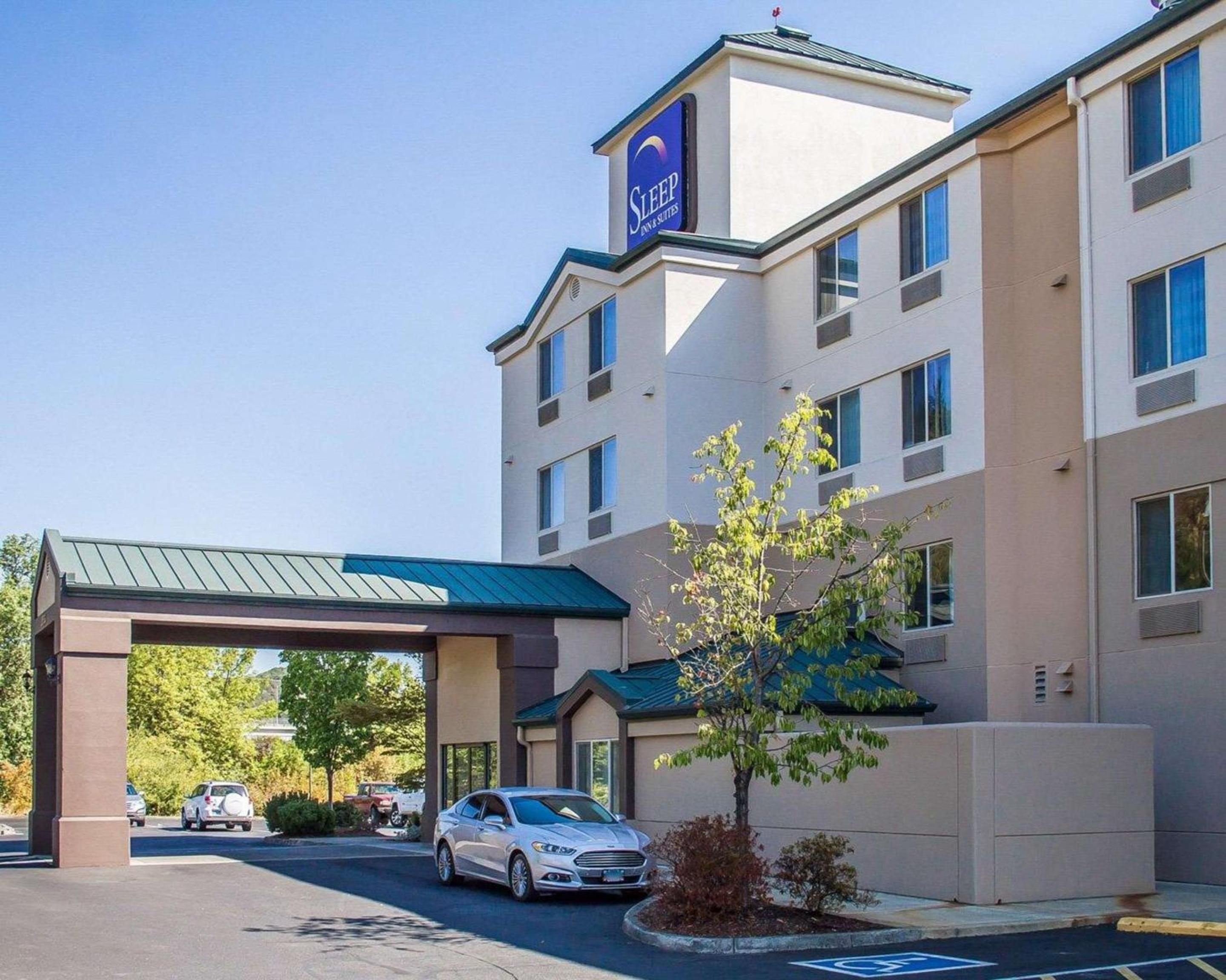 Roseburg Vacations - Sleep Inn  Suites Roseburg North Near Medical Center - Property Image 32