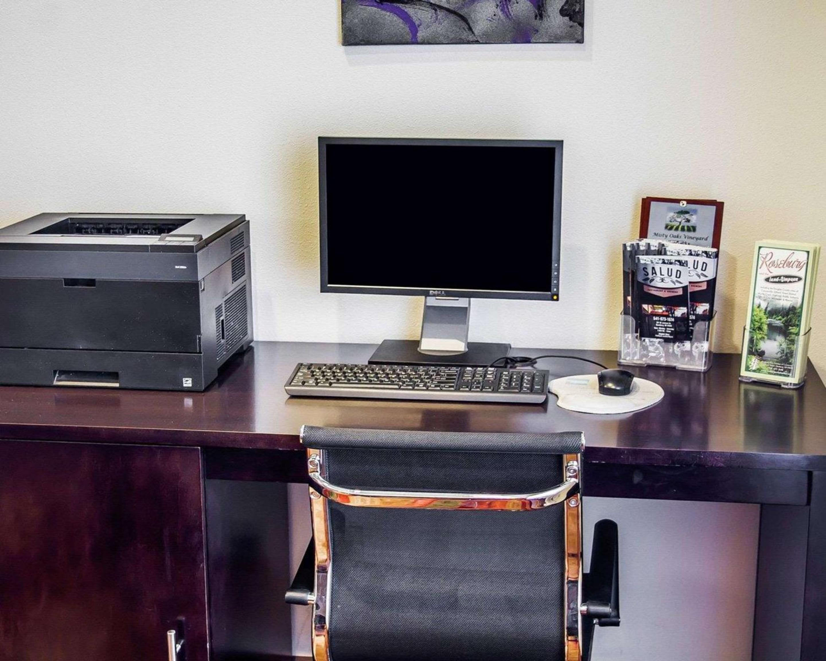 Roseburg Vacations - Sleep Inn  Suites Roseburg North Near Medical Center - Property Image 7