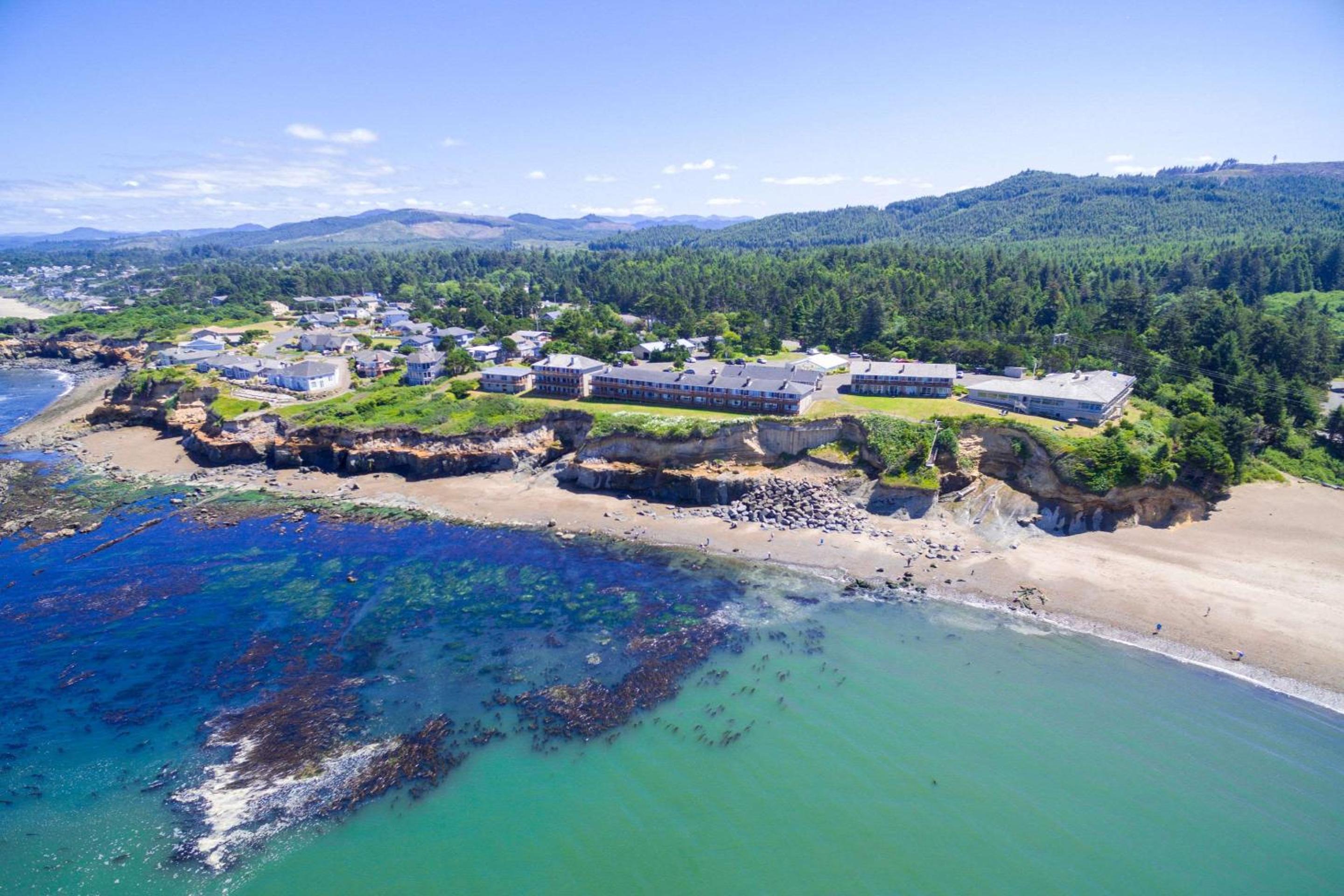 Clarion Inn Surfrider Resort