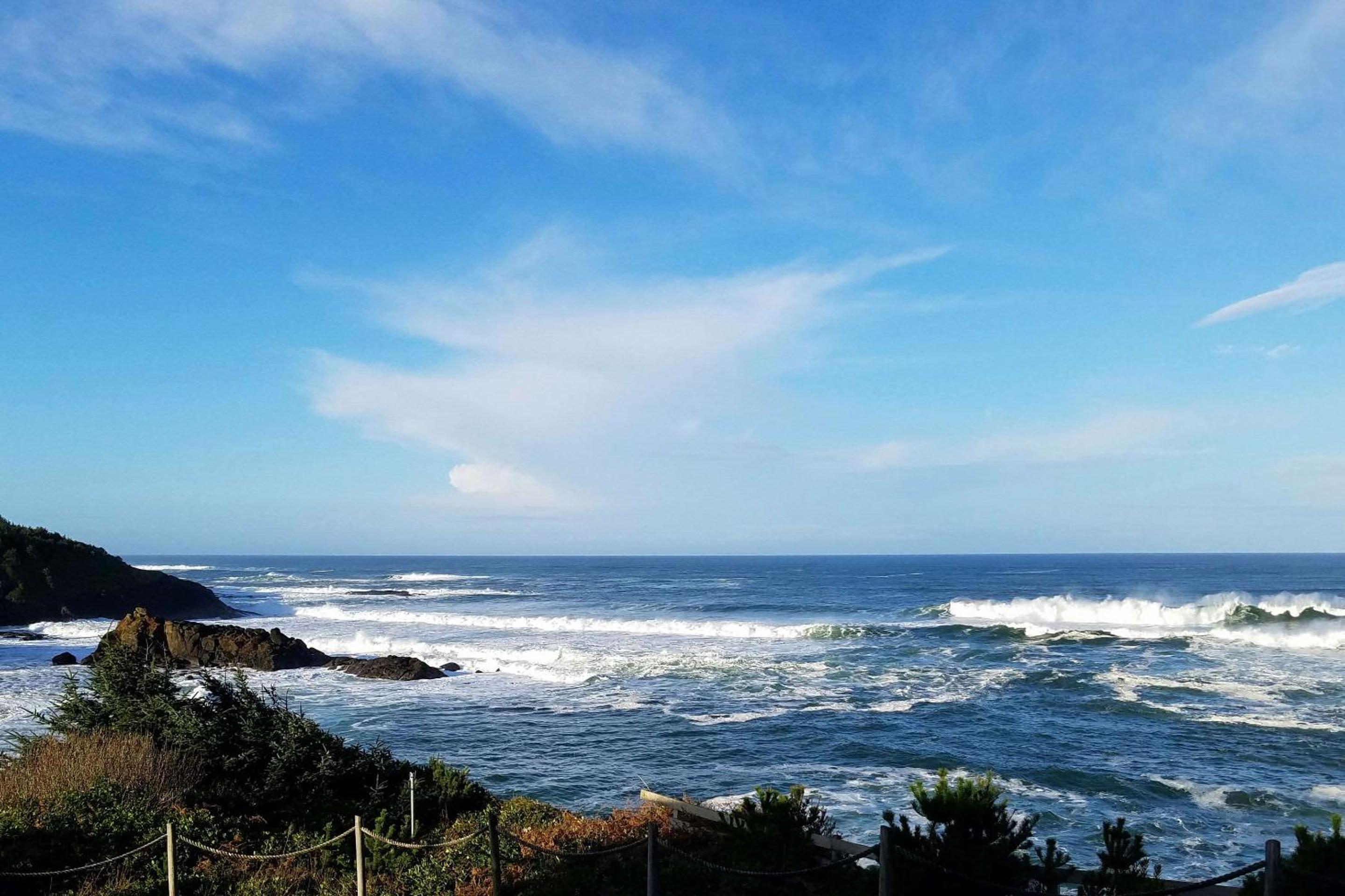Clarion Inn Surfrider Resort