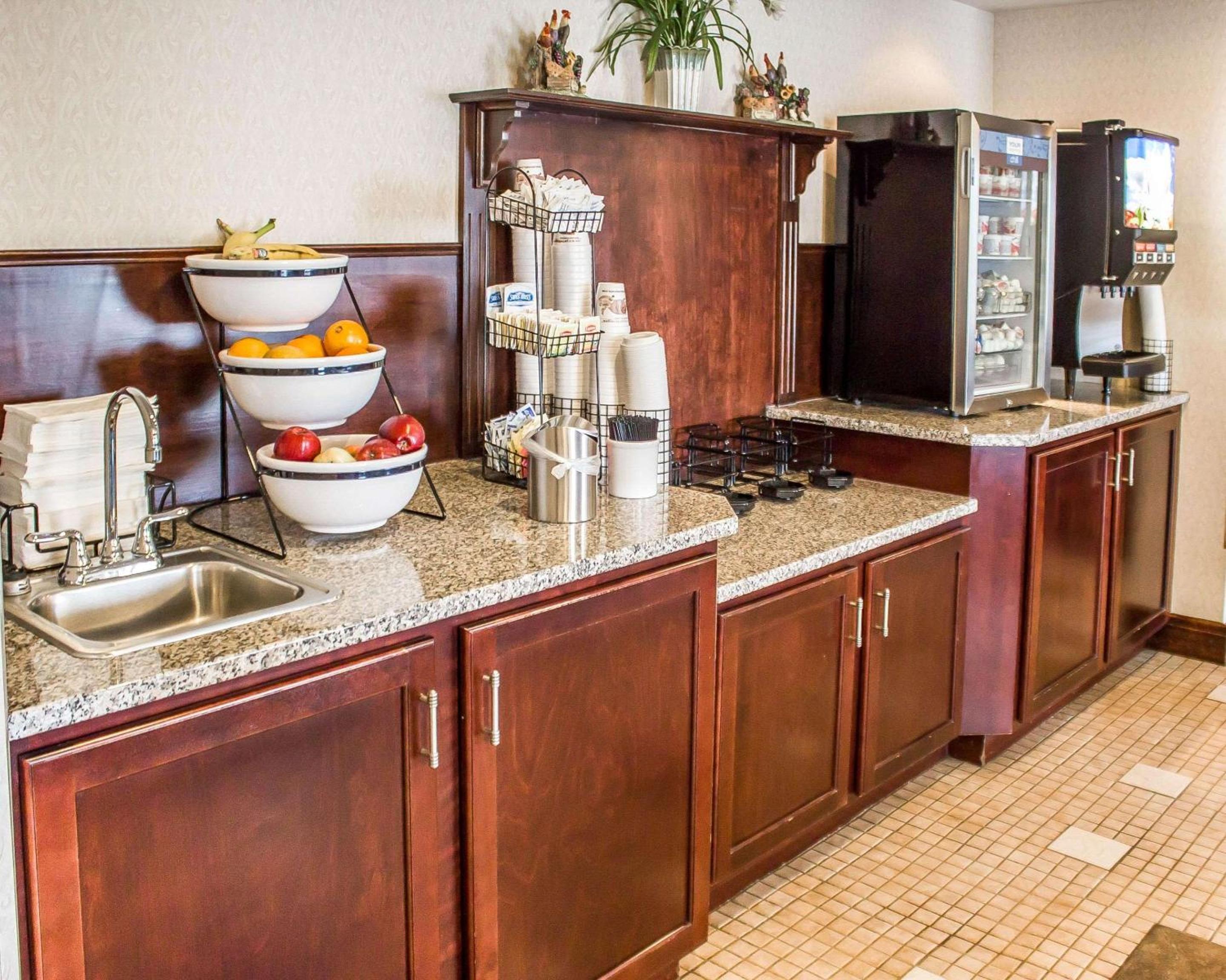 Quality Inn - Property Image 3
