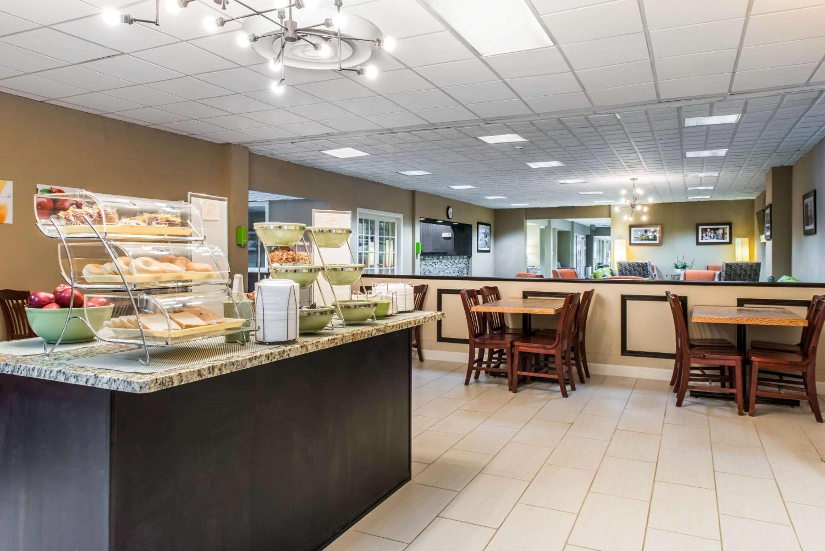 Ramada by Wyndham New Kensington