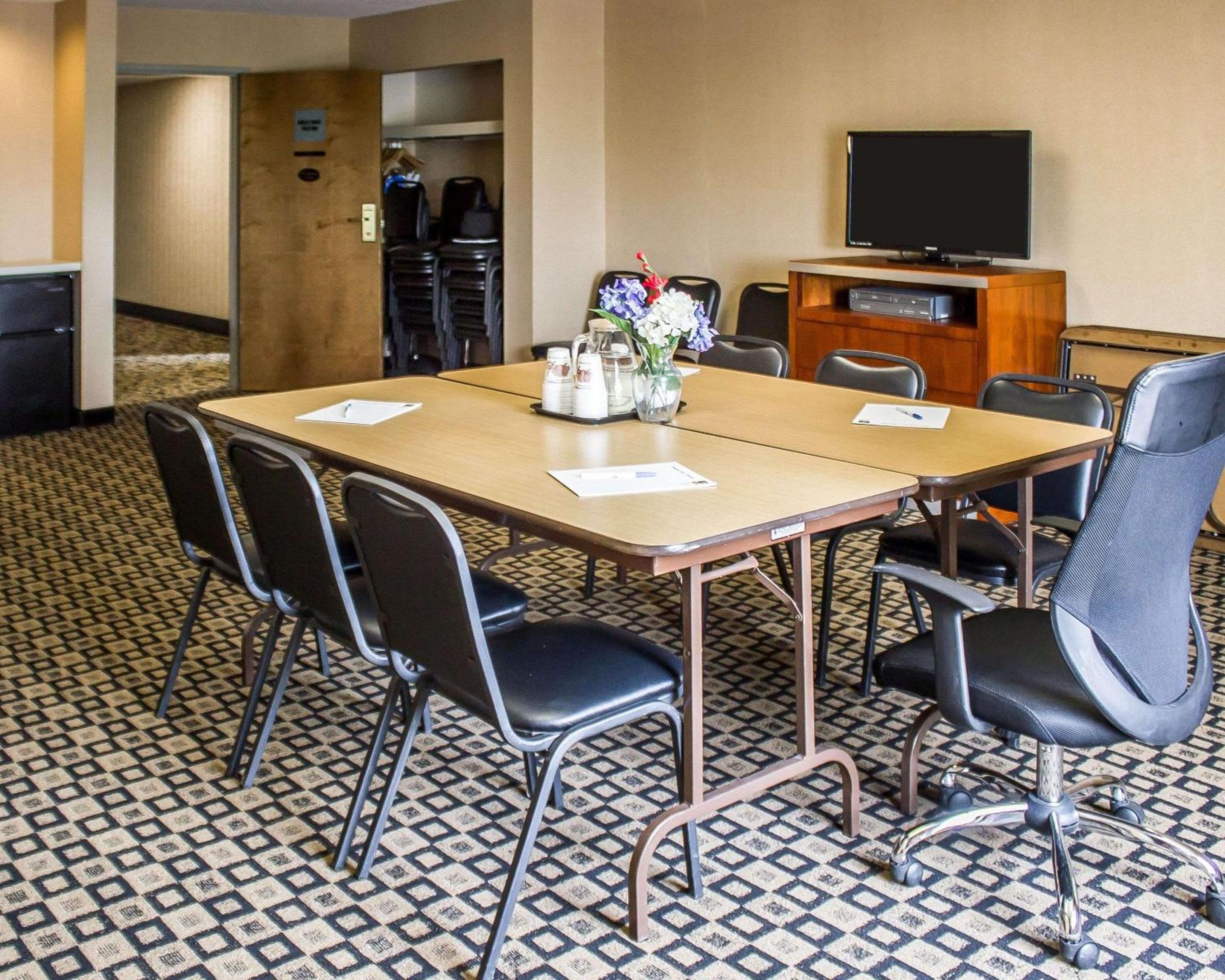Quality Inn - Property Image 4
