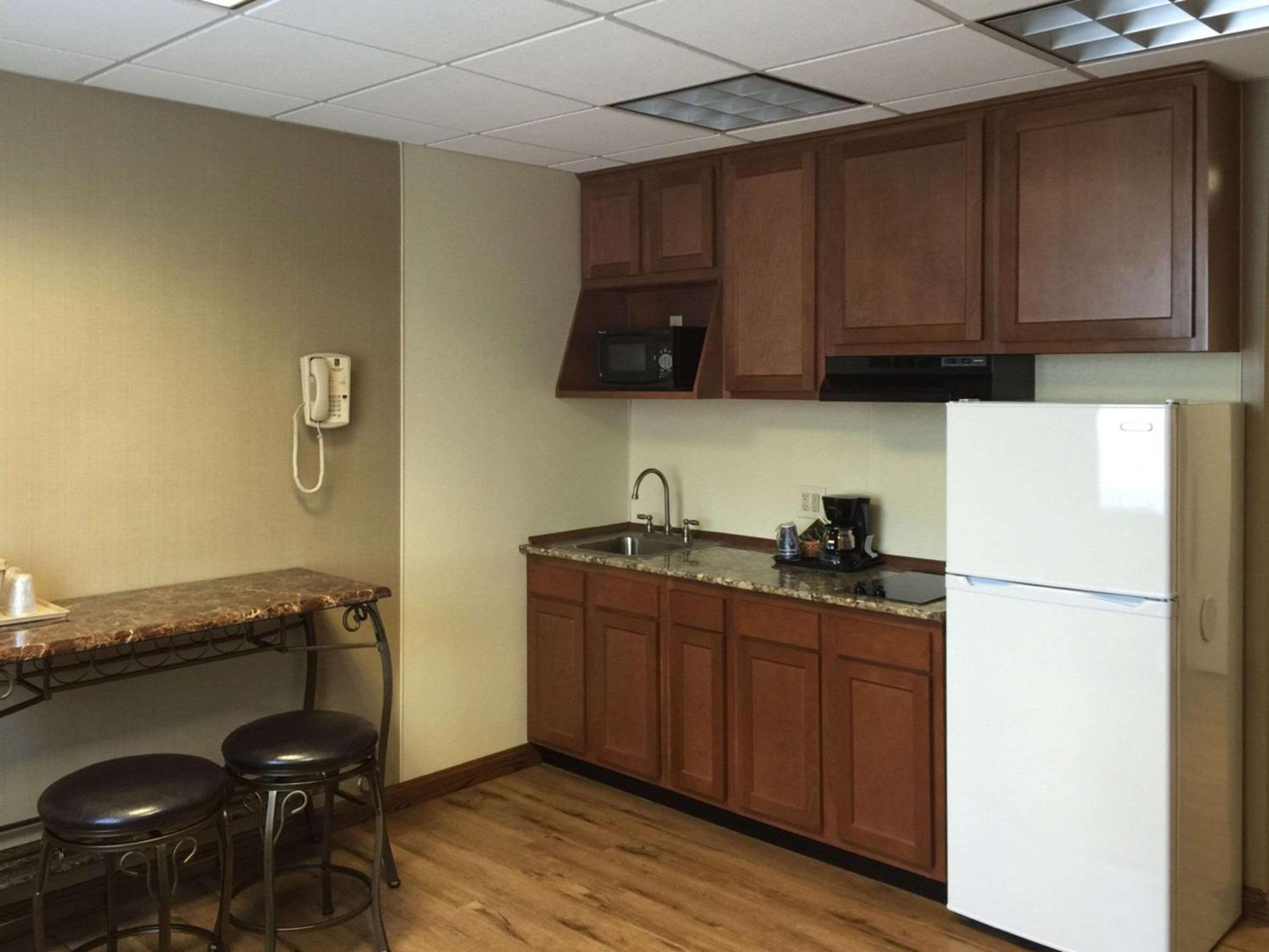 Franklin Vacations - Quality Inn  Conference Center - Property Image 11