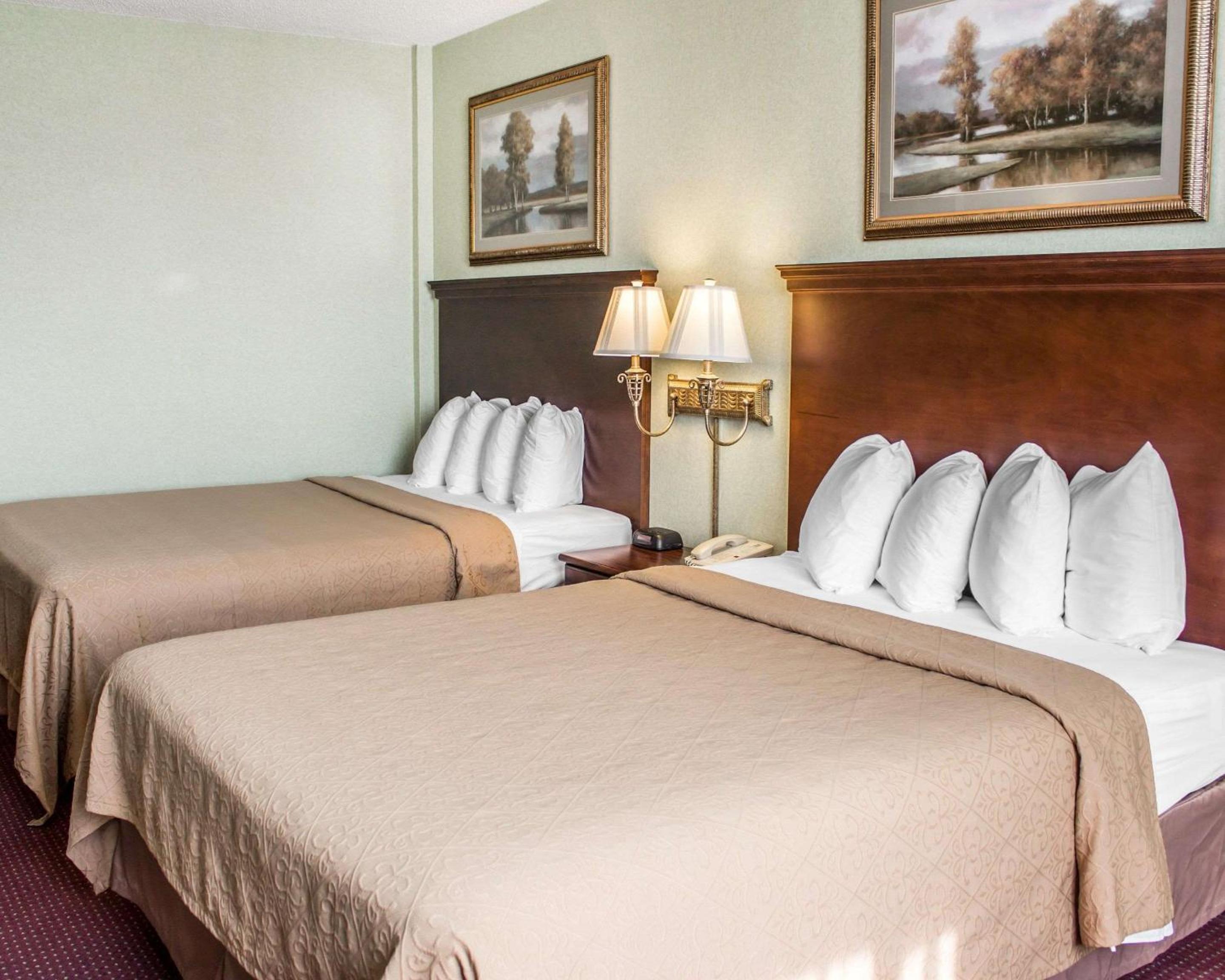 Franklin Vacations - Quality Inn  Conference Center - Property Image 10