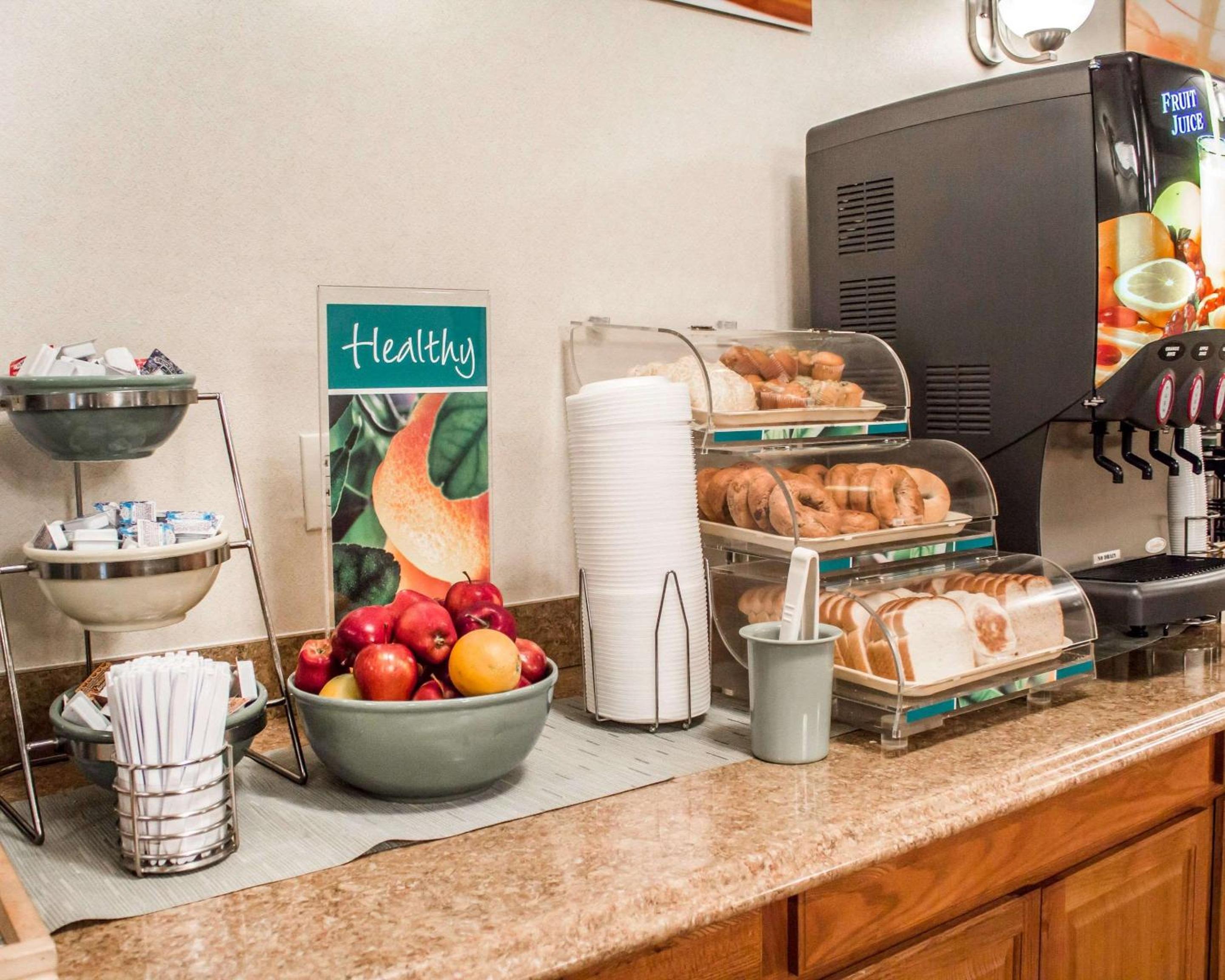 Franklin Vacations - Quality Inn  Conference Center - Property Image 12