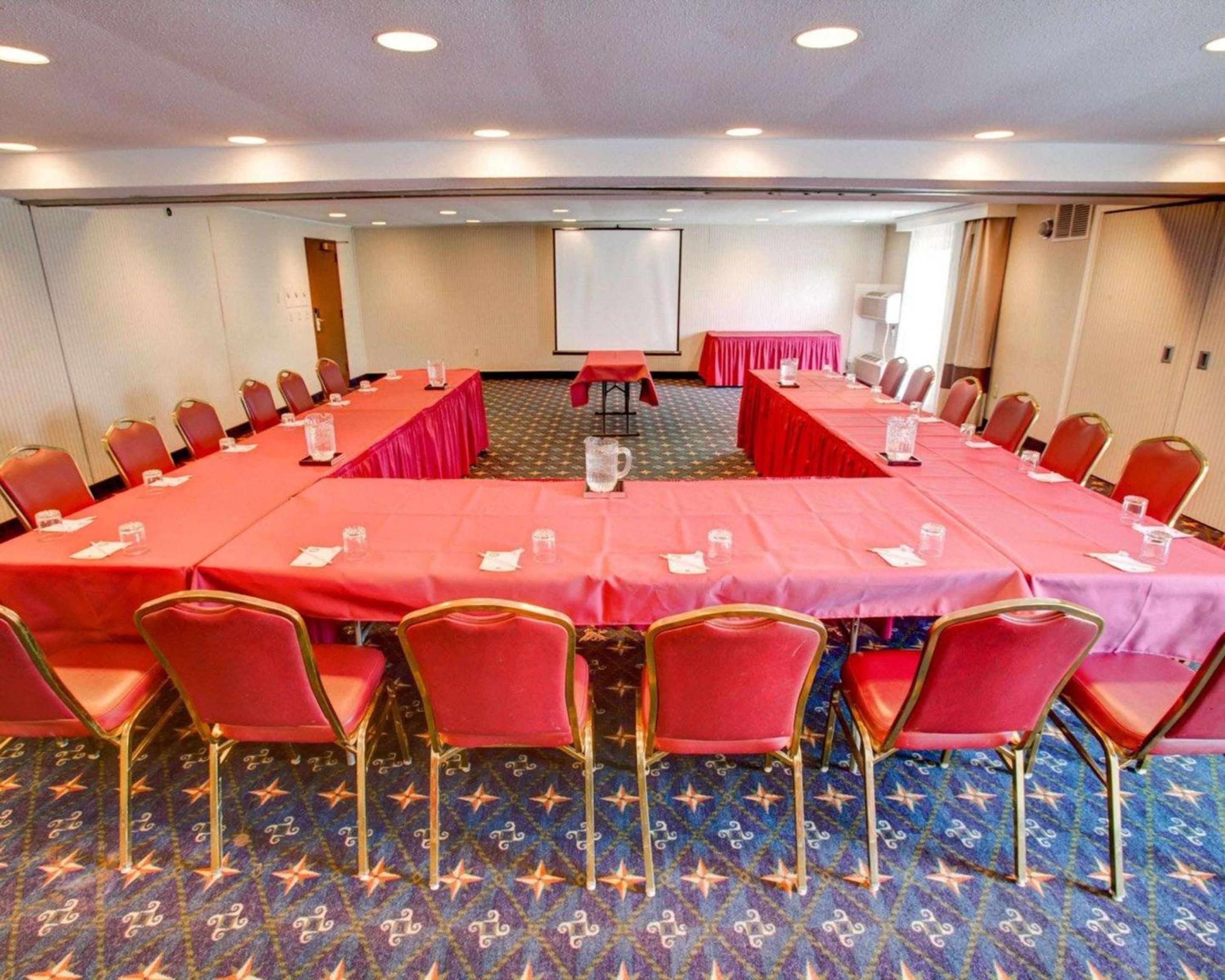 Comfort Inn Conference Center - Property Image 19