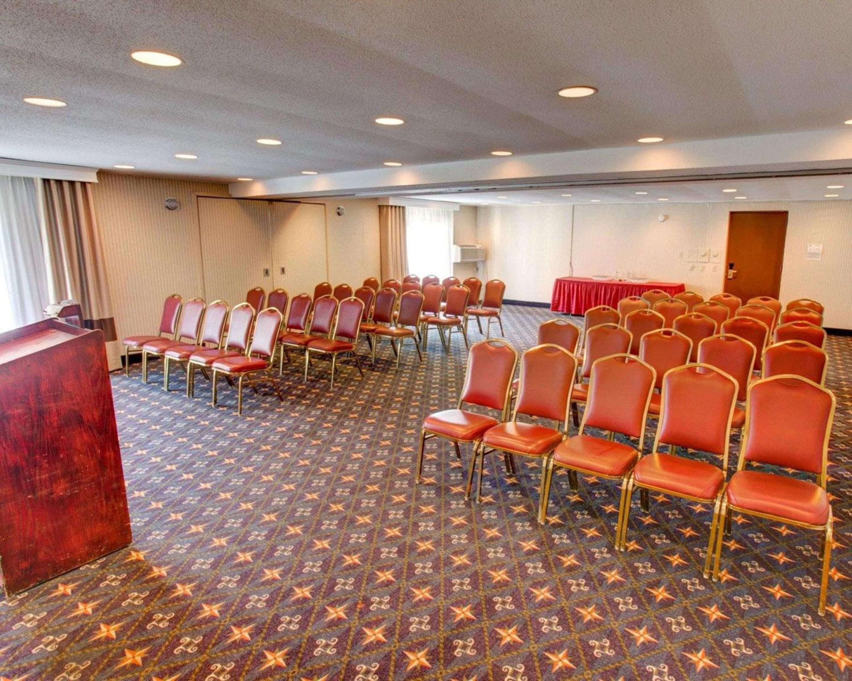 Comfort Inn Conference Center - Property Image 17