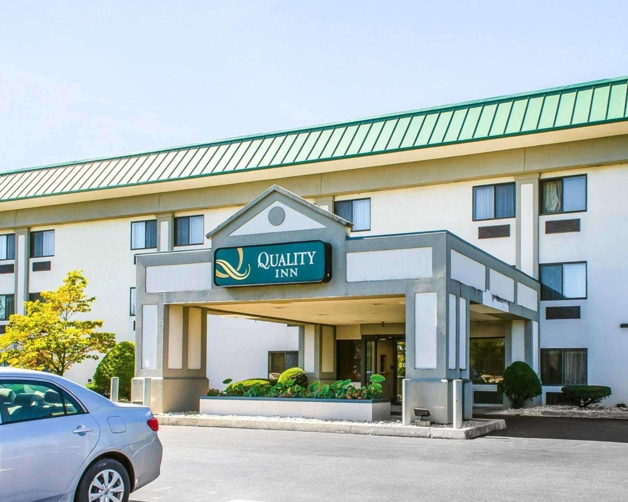 Hotel Quality Inn Harrisburg - Hershey Area - Image 1