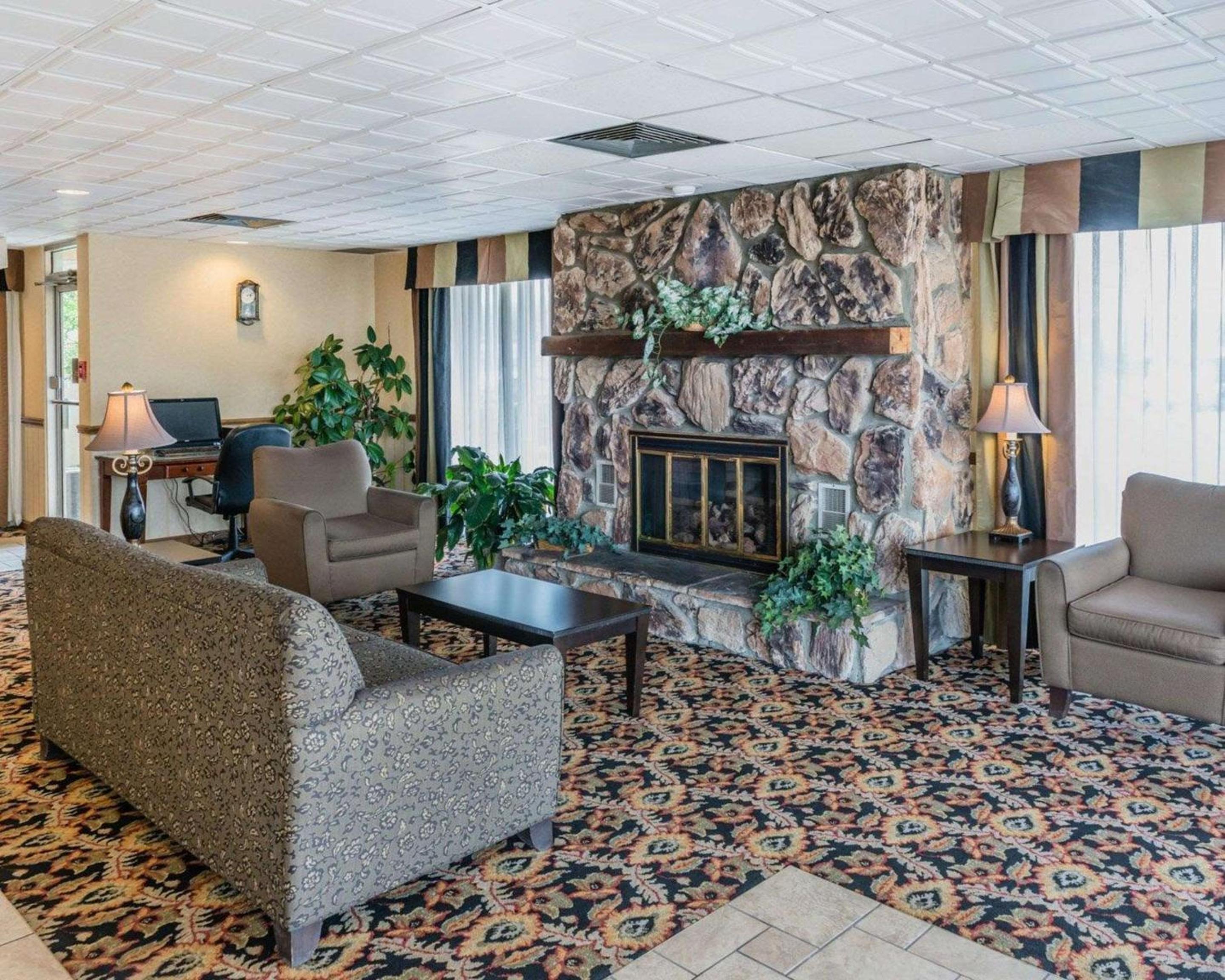 Rodeway Inn Mercer I-80