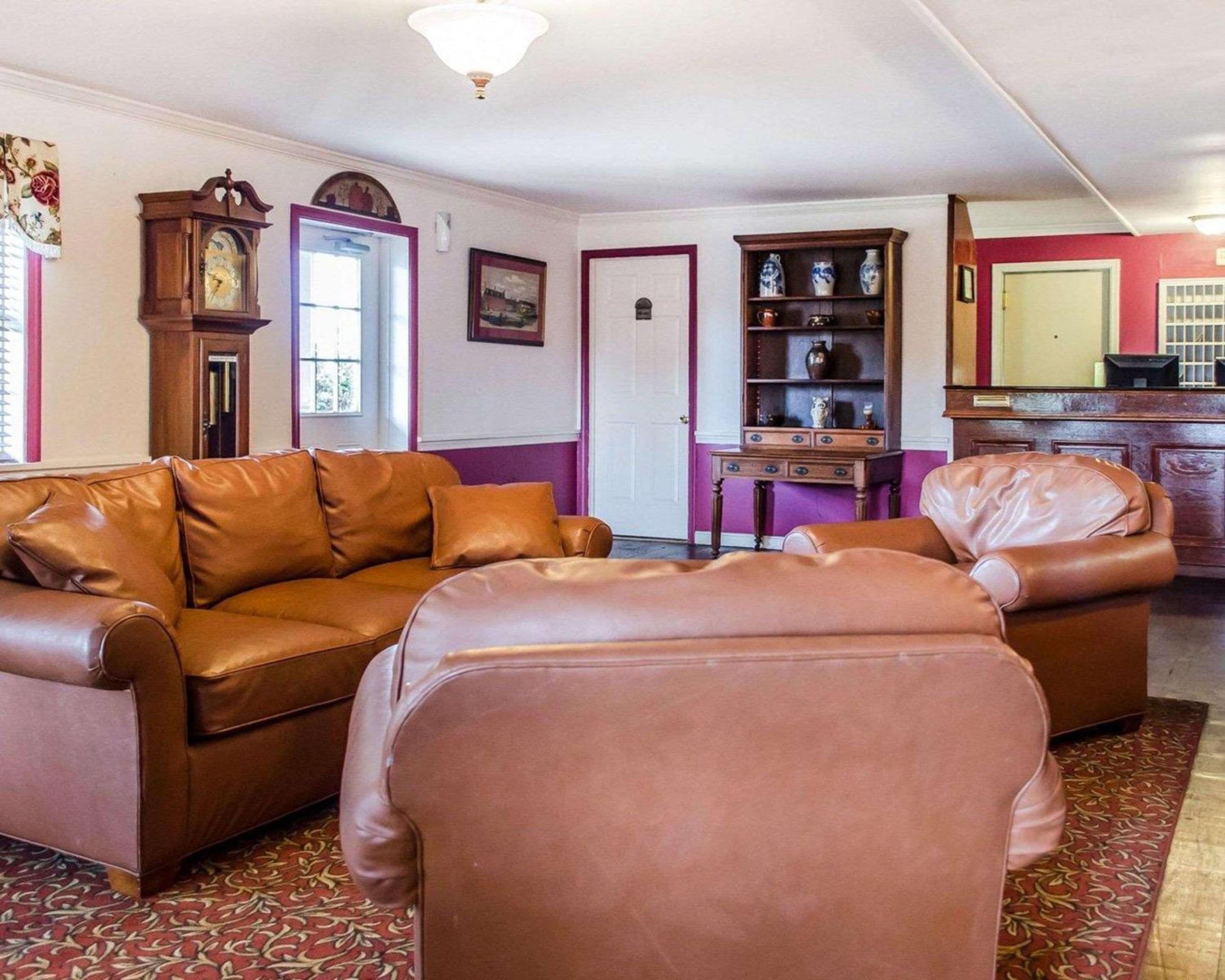 Clarion Inn Strasburg - Lancaster - Property Image 2